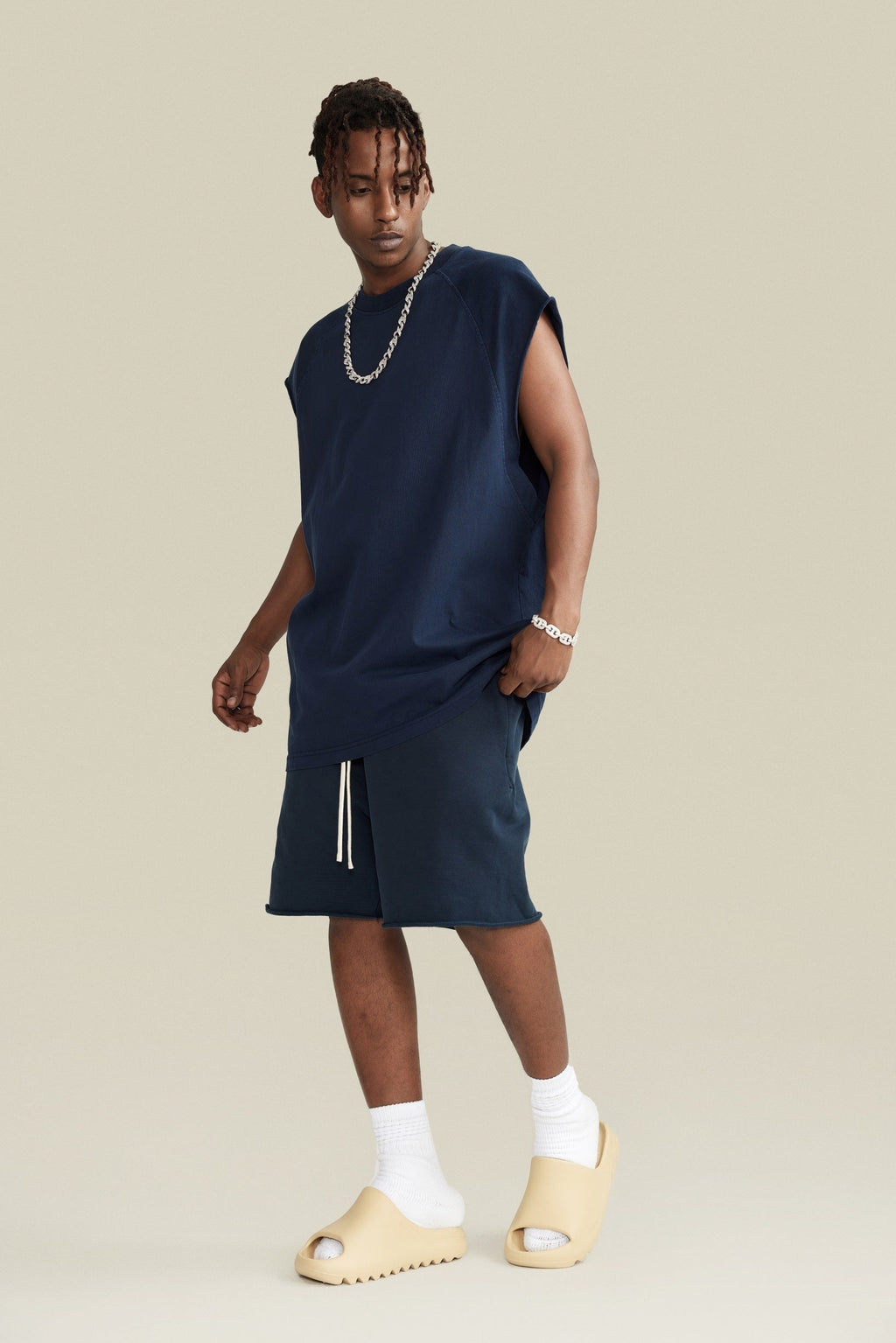 285GSM Men‘s Raglan-Style Snow-Wash Muscle Tee