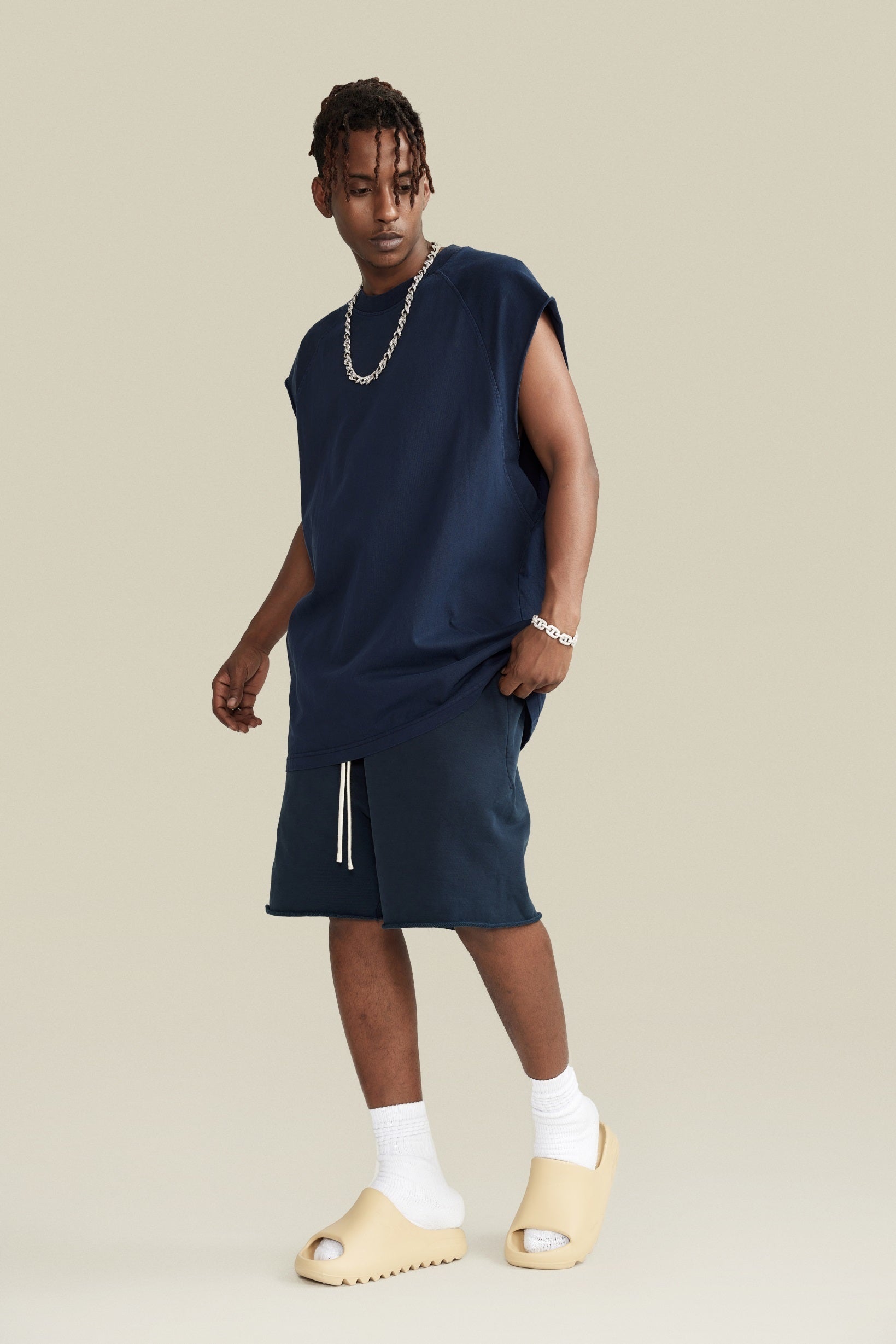 285GSM Men‘s Raglan-Style Snow-Wash Muscle Tee