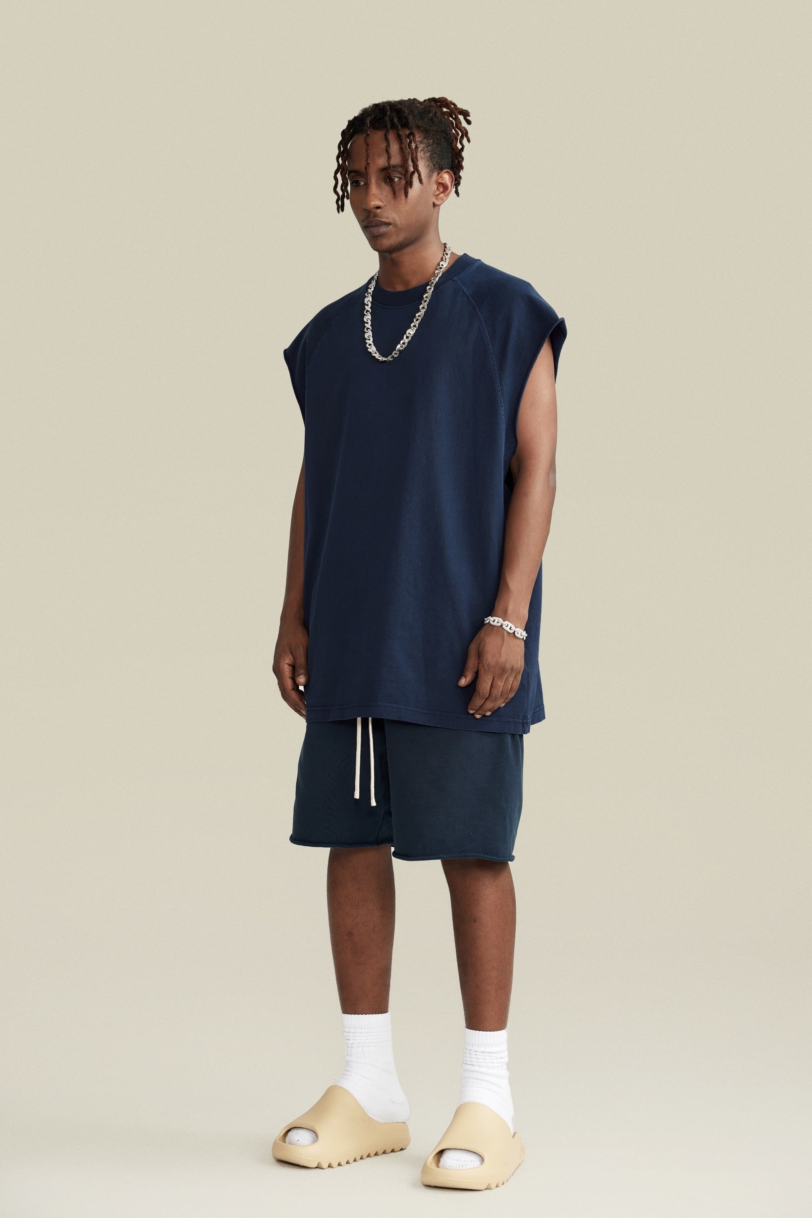 285GSM Men‘s Raglan-Style Snow-Wash Muscle Tee