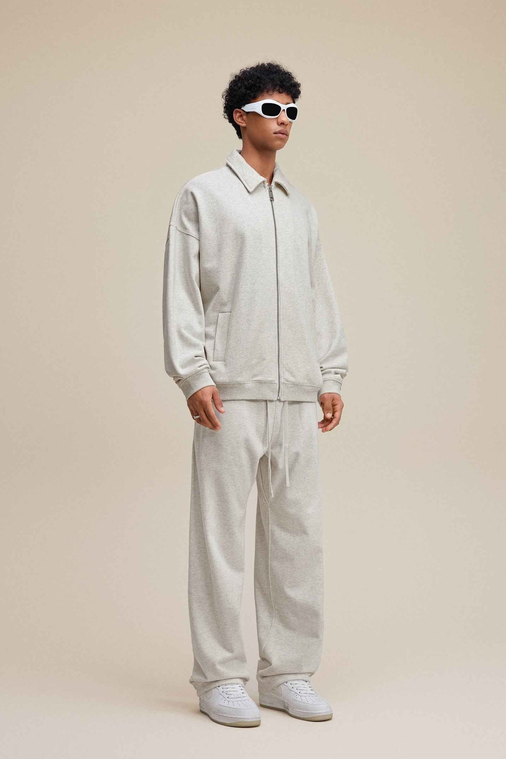 445GSM Men's Heavyweight Zip-Up Collared Hoodie | MUNSIEUR