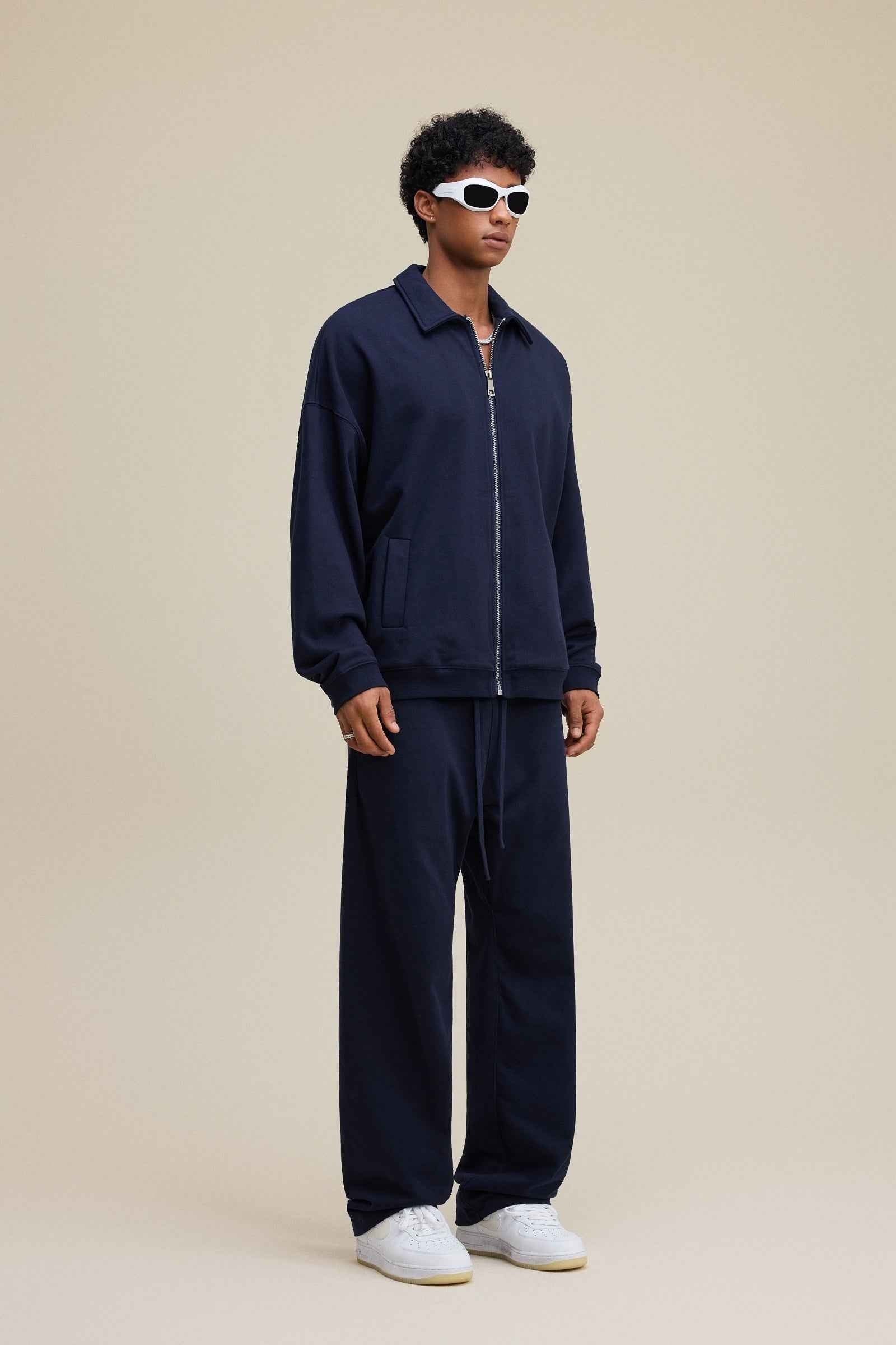 445GSM Men's Heavyweight Zip-Up Collared Hoodie | MUNSIEUR