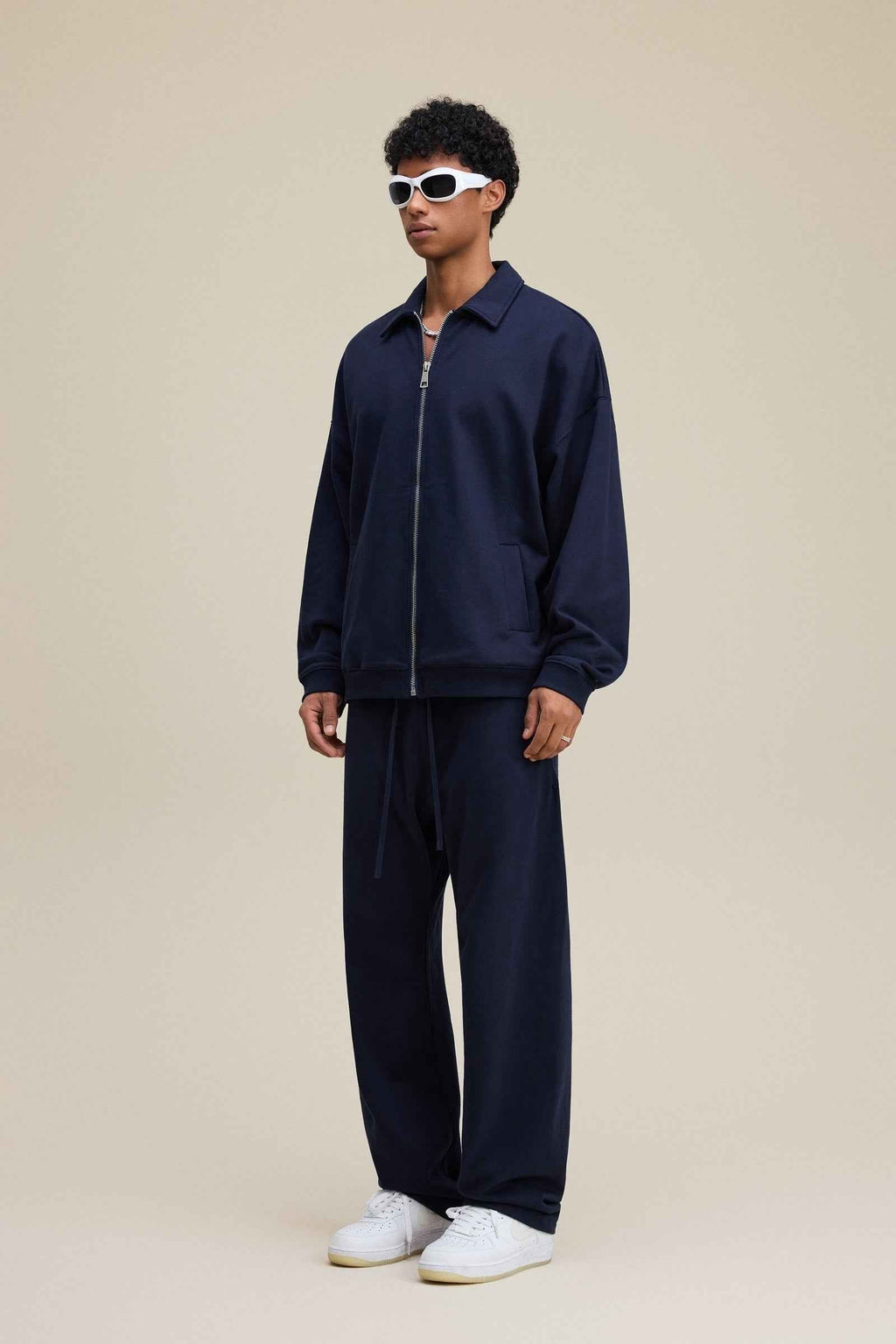 445GSM Men's Heavyweight Zip-Up Collared Hoodie | MUNSIEUR