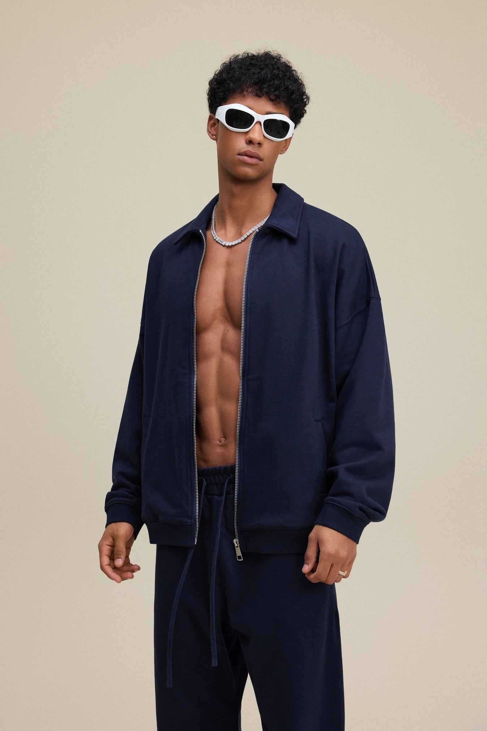 445GSM Men's Heavyweight Zip-Up Collared Hoodie | MUNSIEUR