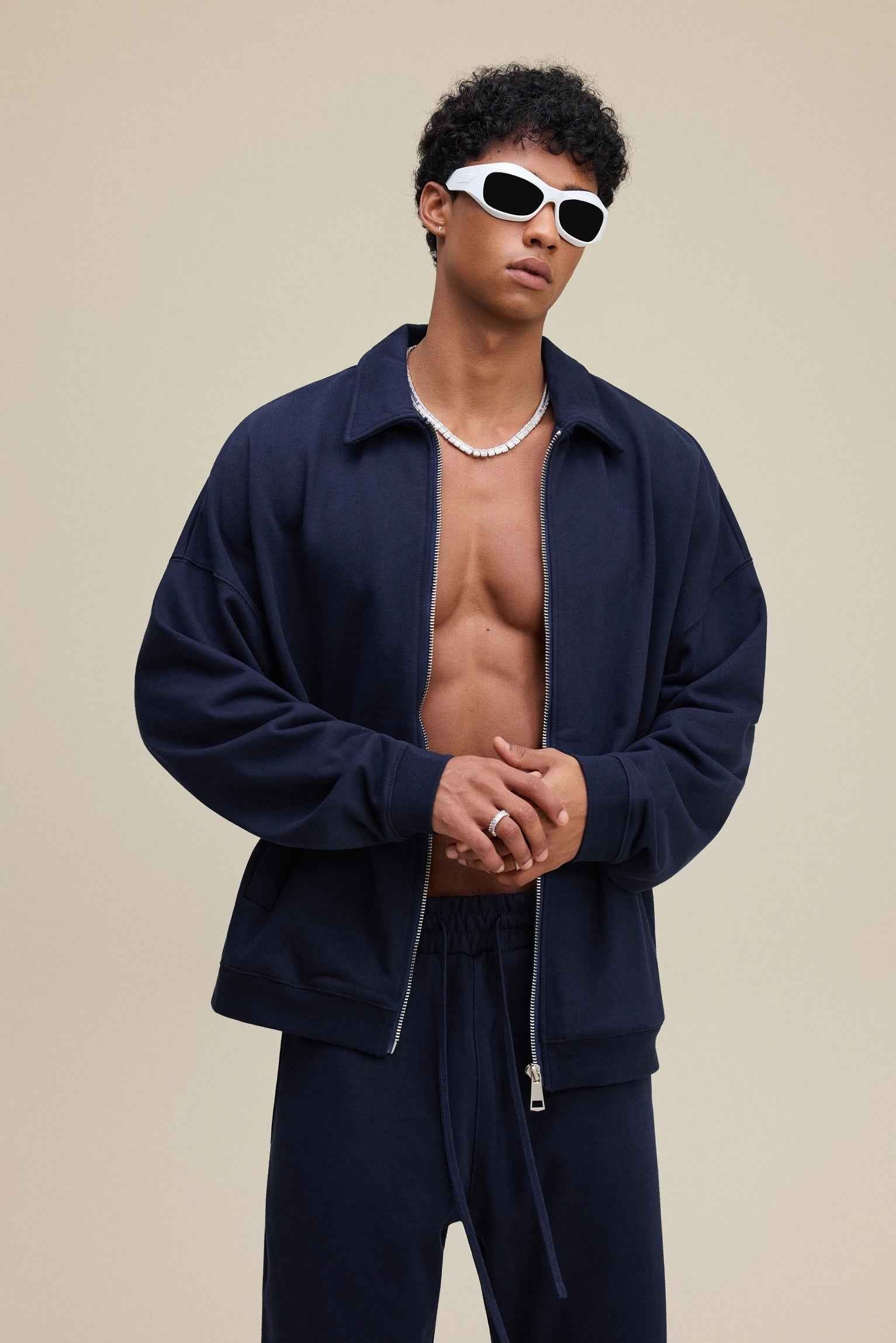 445GSM Men's Heavyweight Zip-Up Collared Hoodie | MUNSIEUR