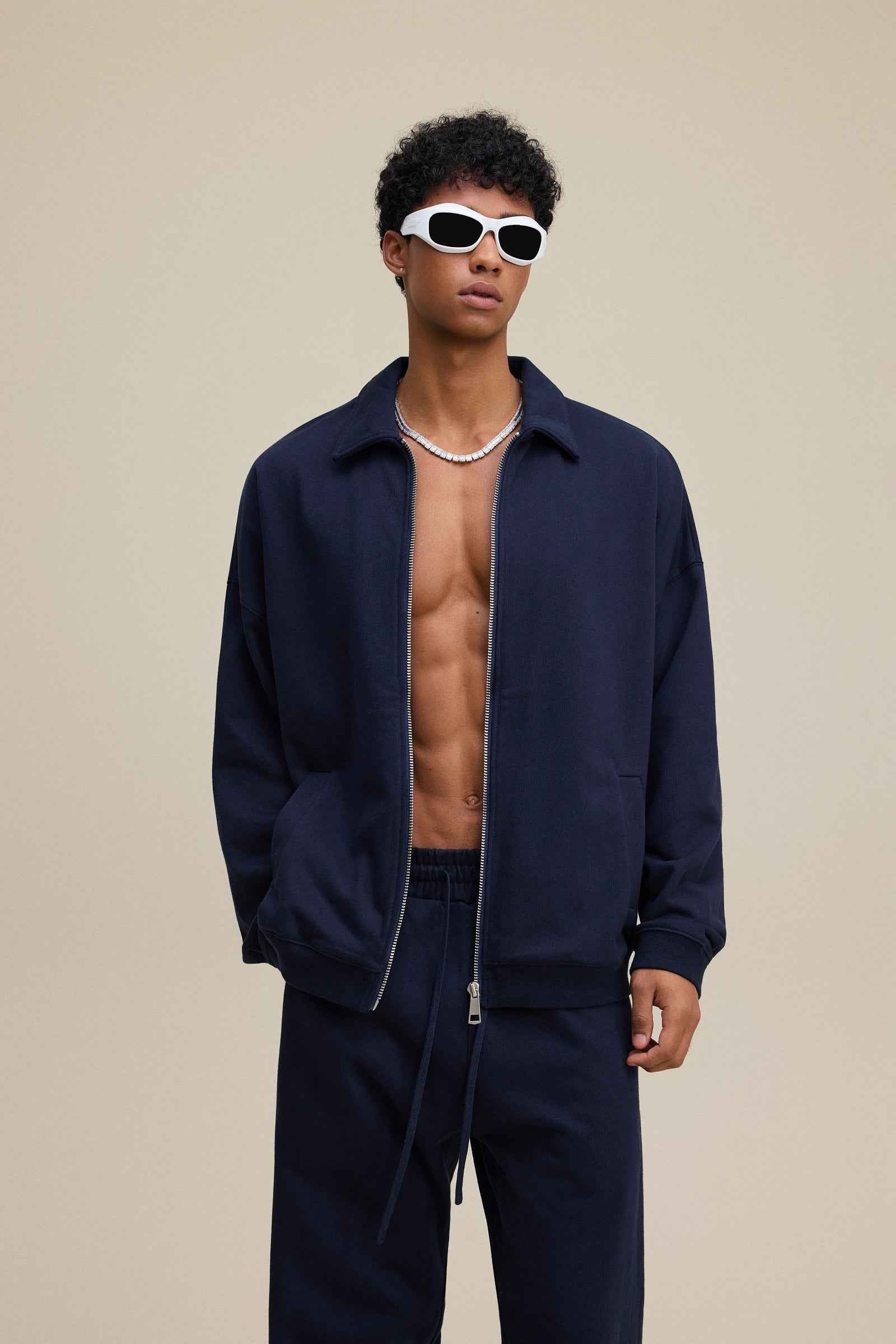 445GSM Men's Heavyweight Zip-Up Collared Hoodie | MUNSIEUR
