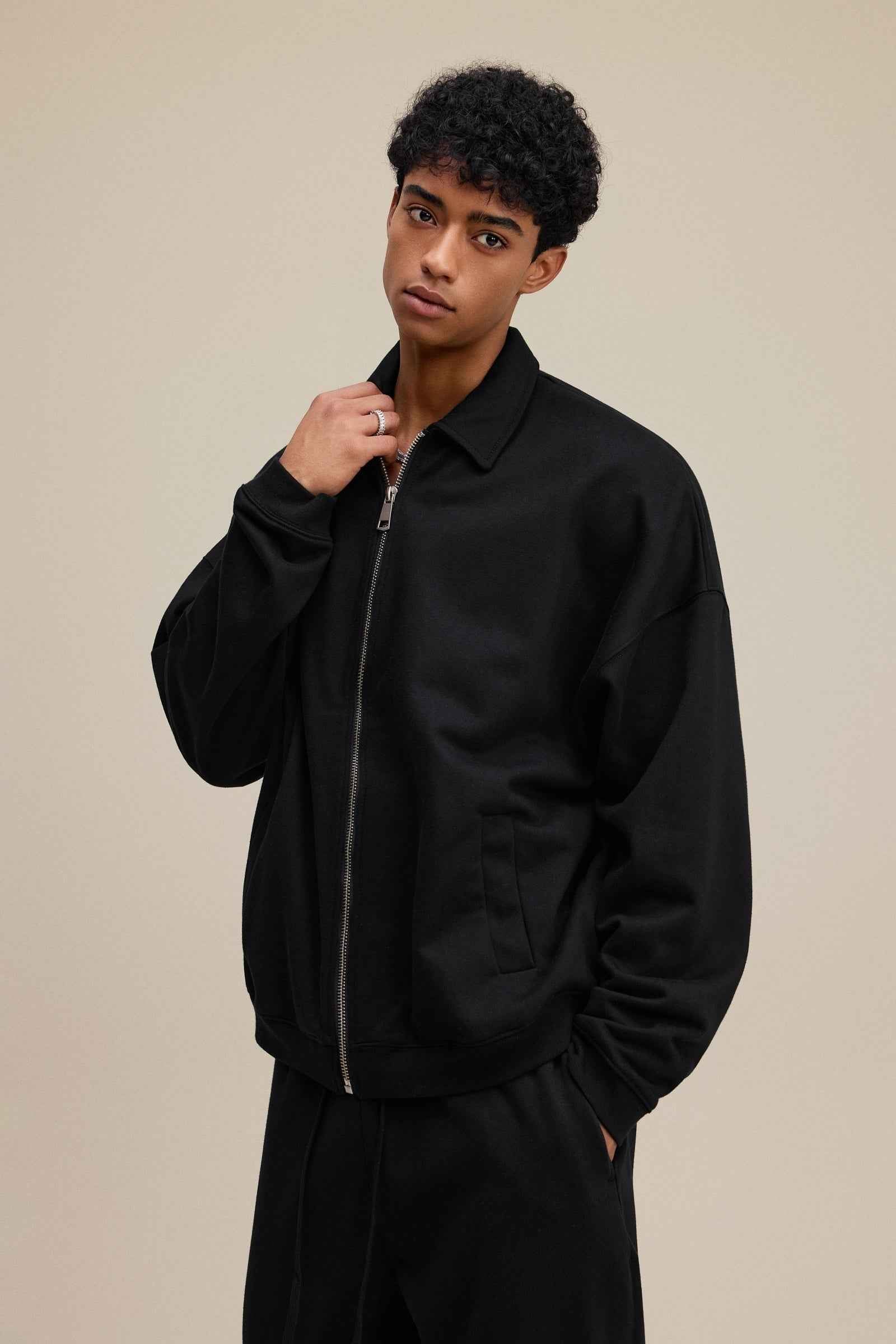 445GSM Men's Heavyweight Zip-Up Collared Hoodie | MUNSIEUR