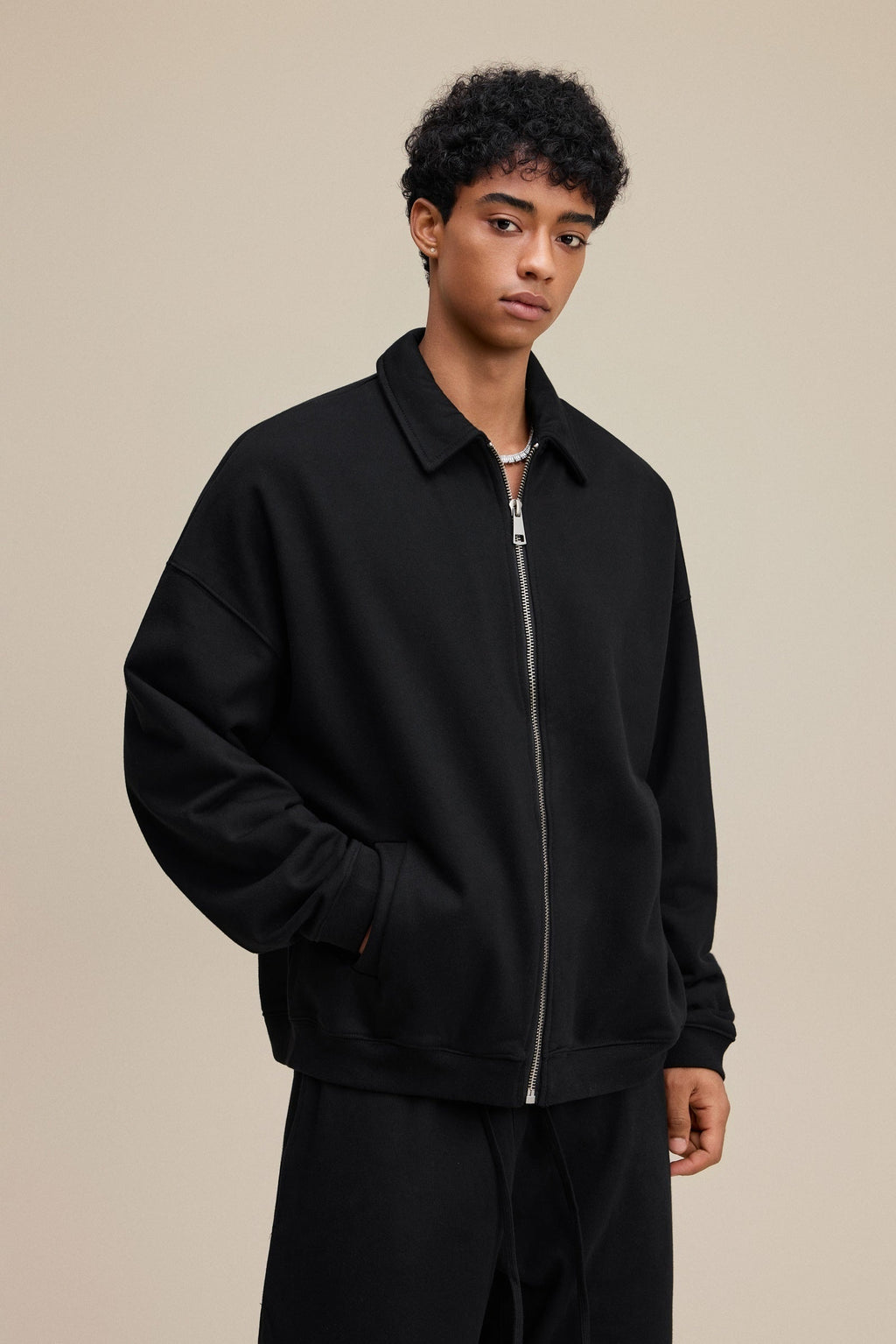 445GSM Men's Heavyweight Zip-Up Collared Hoodie | MUNSIEUR