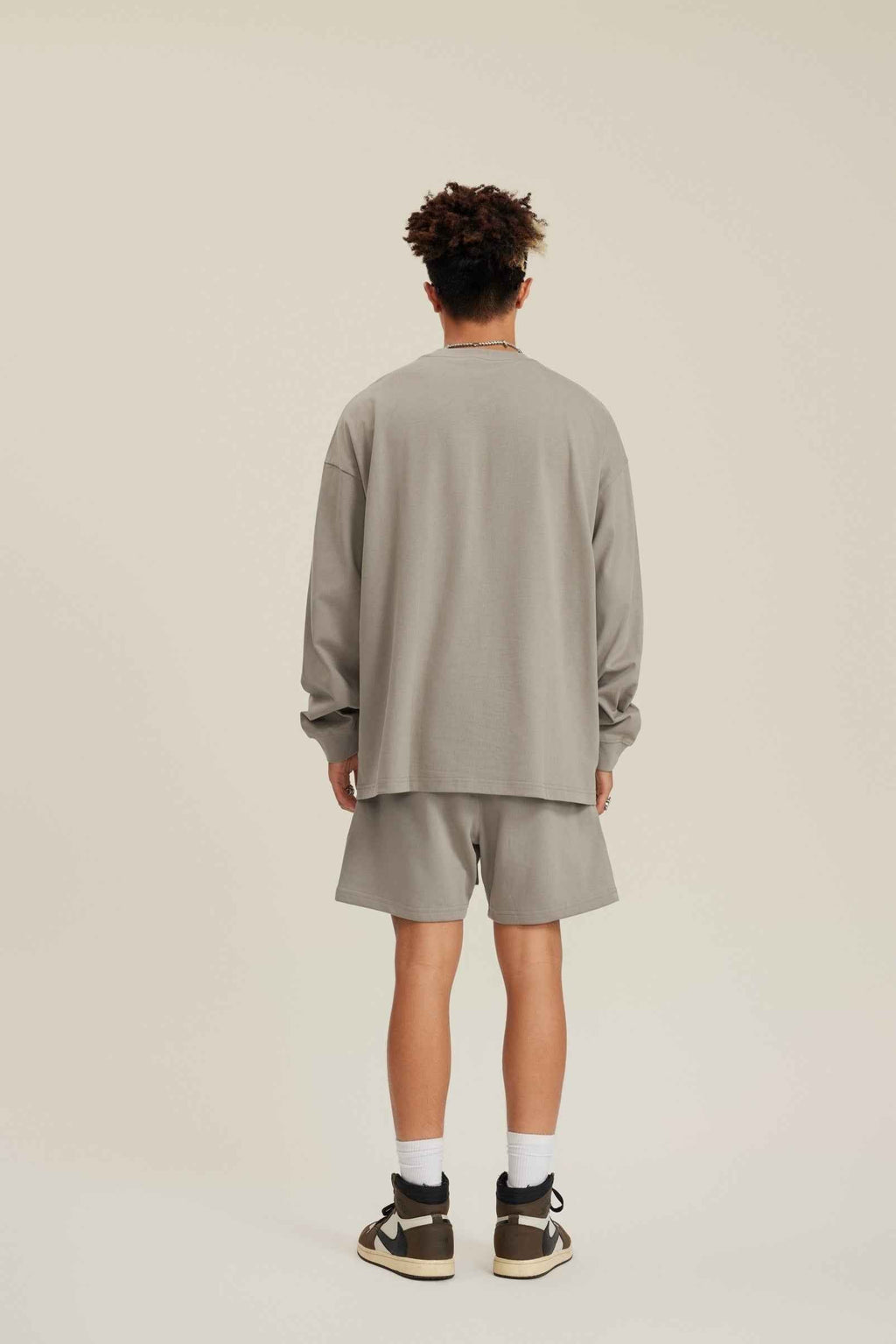 305GSM Unisex Premium Heavyweight Double-Yarn Plain Fabric Earth-Tone Basic Layering Long sleeve Tee