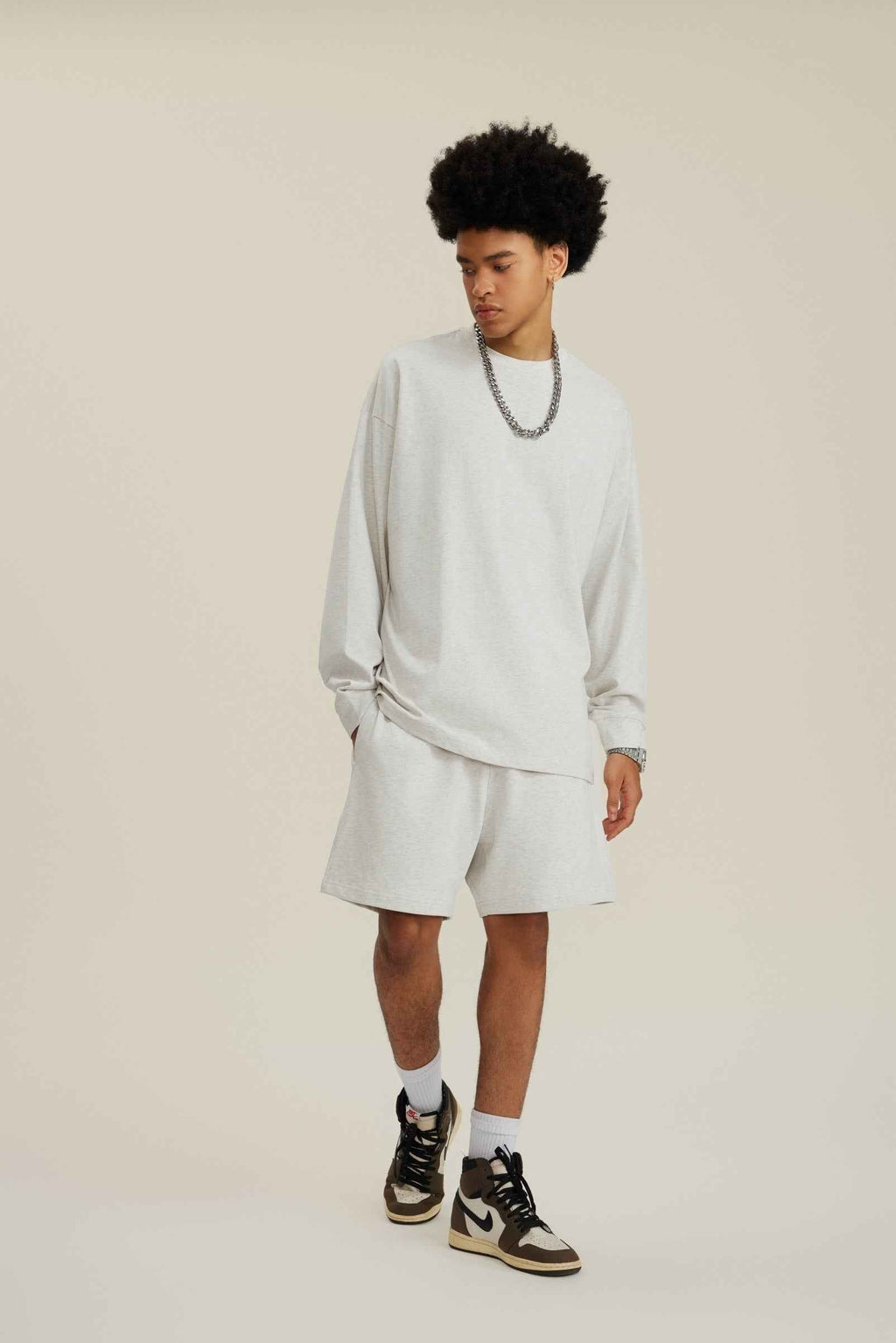 305GSM Unisex Premium Heavyweight Double-Yarn Plain Fabric Earth-Tone Basic Layering Long sleeve Tee