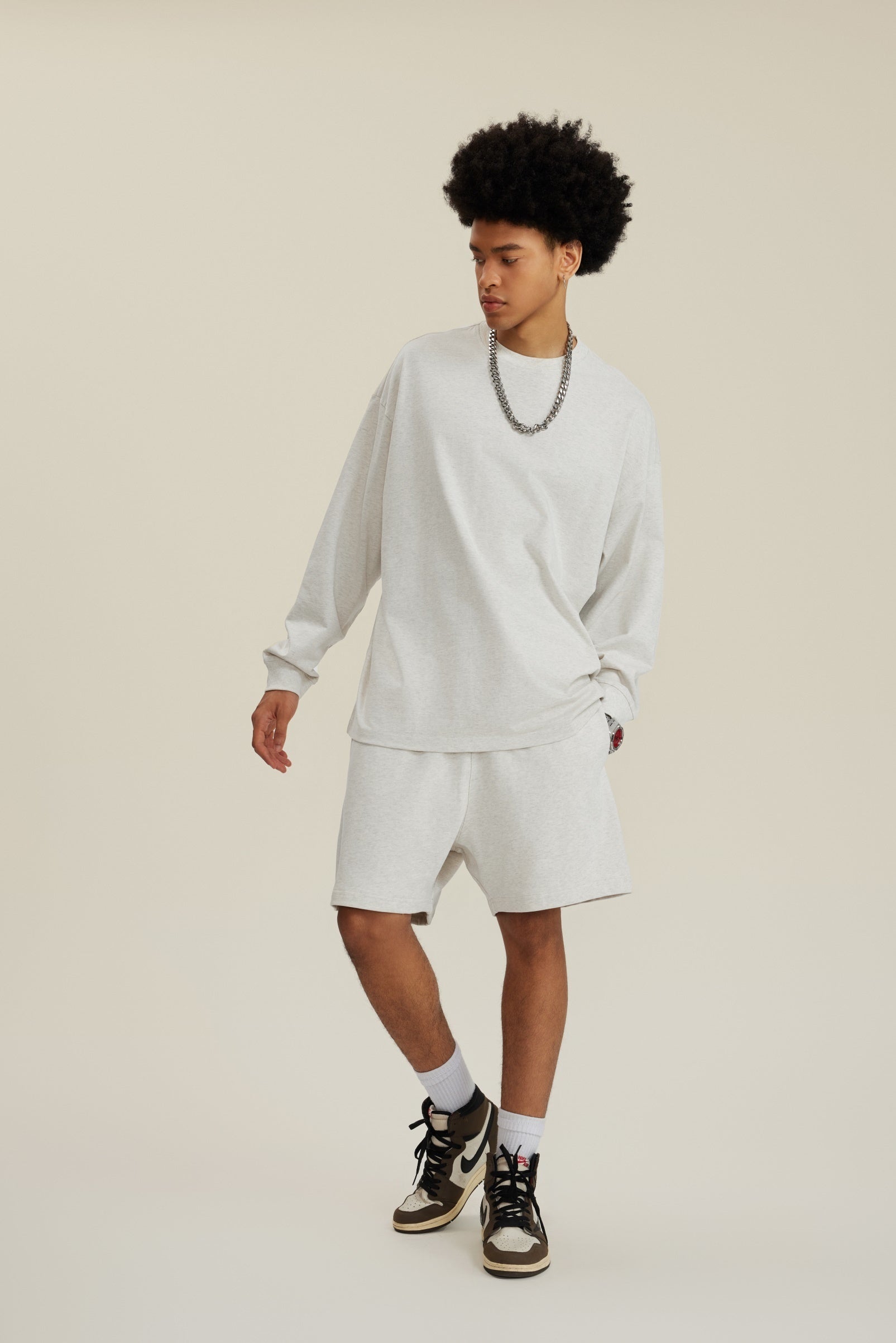 305GSM Unisex Premium Heavyweight Double-Yarn Plain Fabric Earth-Tone Basic Layering Long sleeve Tee
