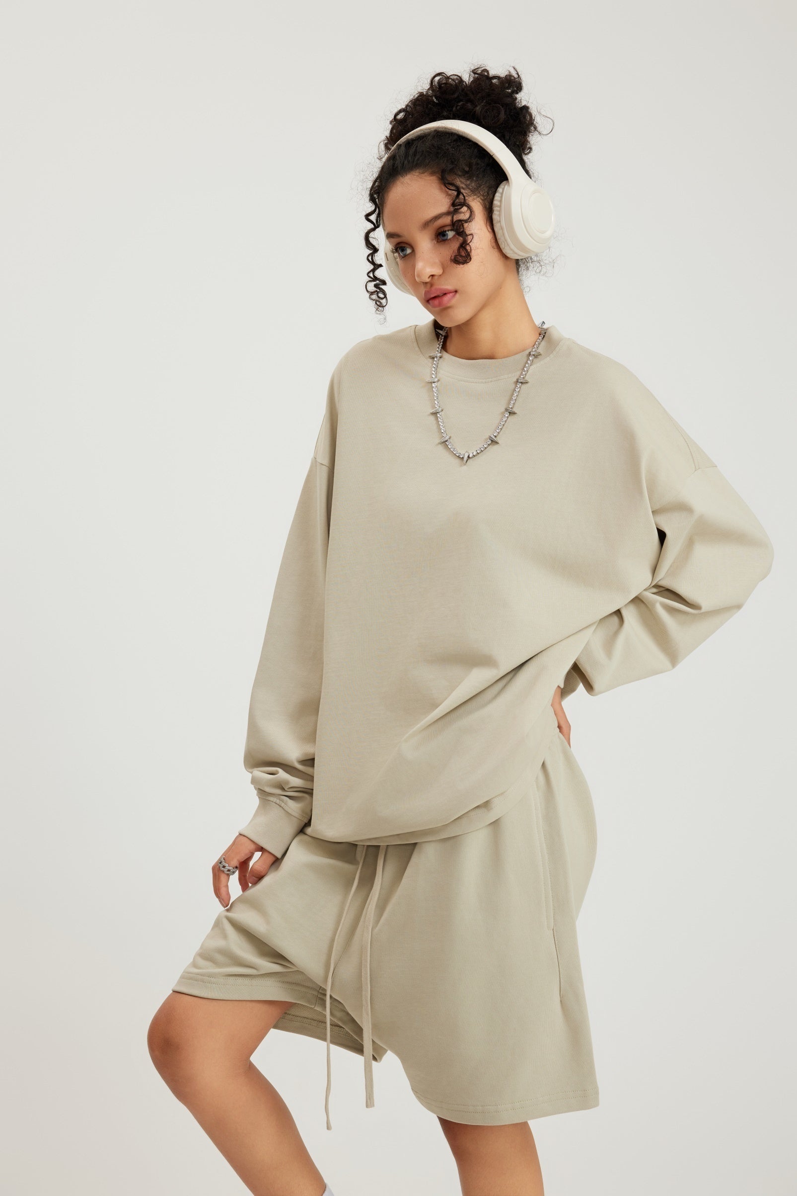 305GSM Unisex Premium Heavyweight Double-Yarn Plain Fabric Earth-Tone Basic Layering Long sleeve Tee