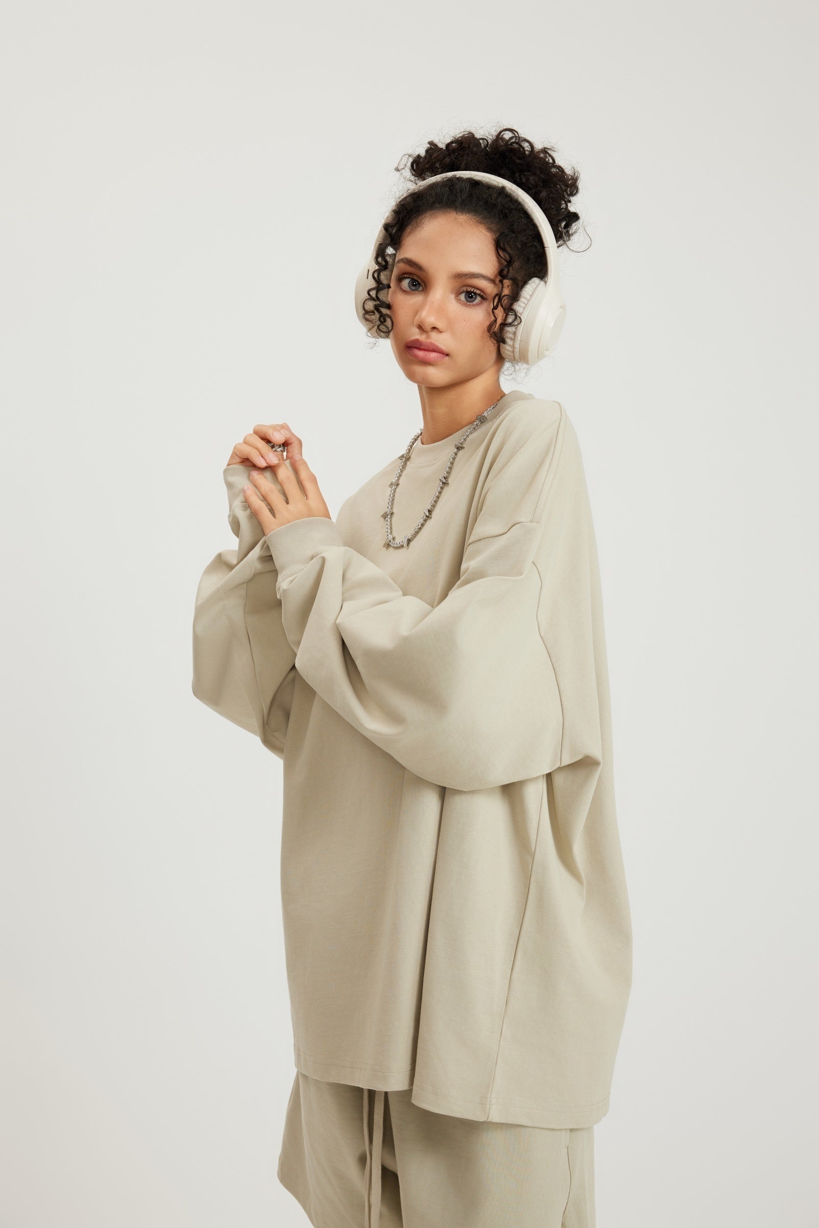 305GSM Unisex Premium Heavyweight Double-Yarn Plain Fabric Earth-Tone Basic Layering Long sleeve Tee