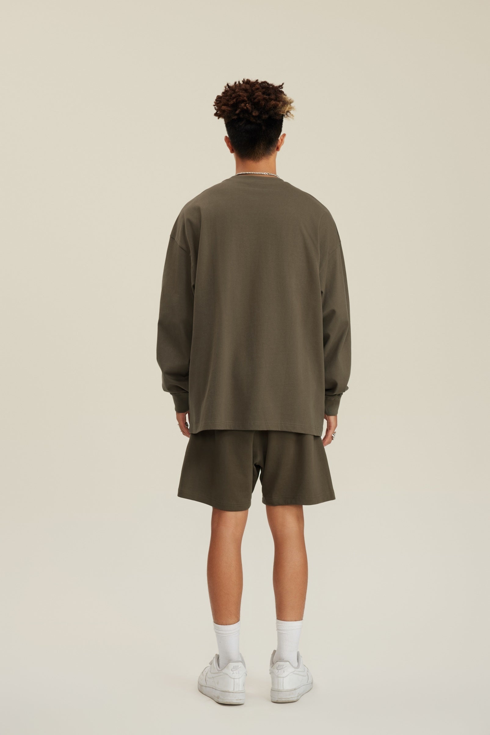 305GSM Unisex Premium Heavyweight Double-Yarn Plain Fabric Earth-Tone Basic Layering Long sleeve Tee