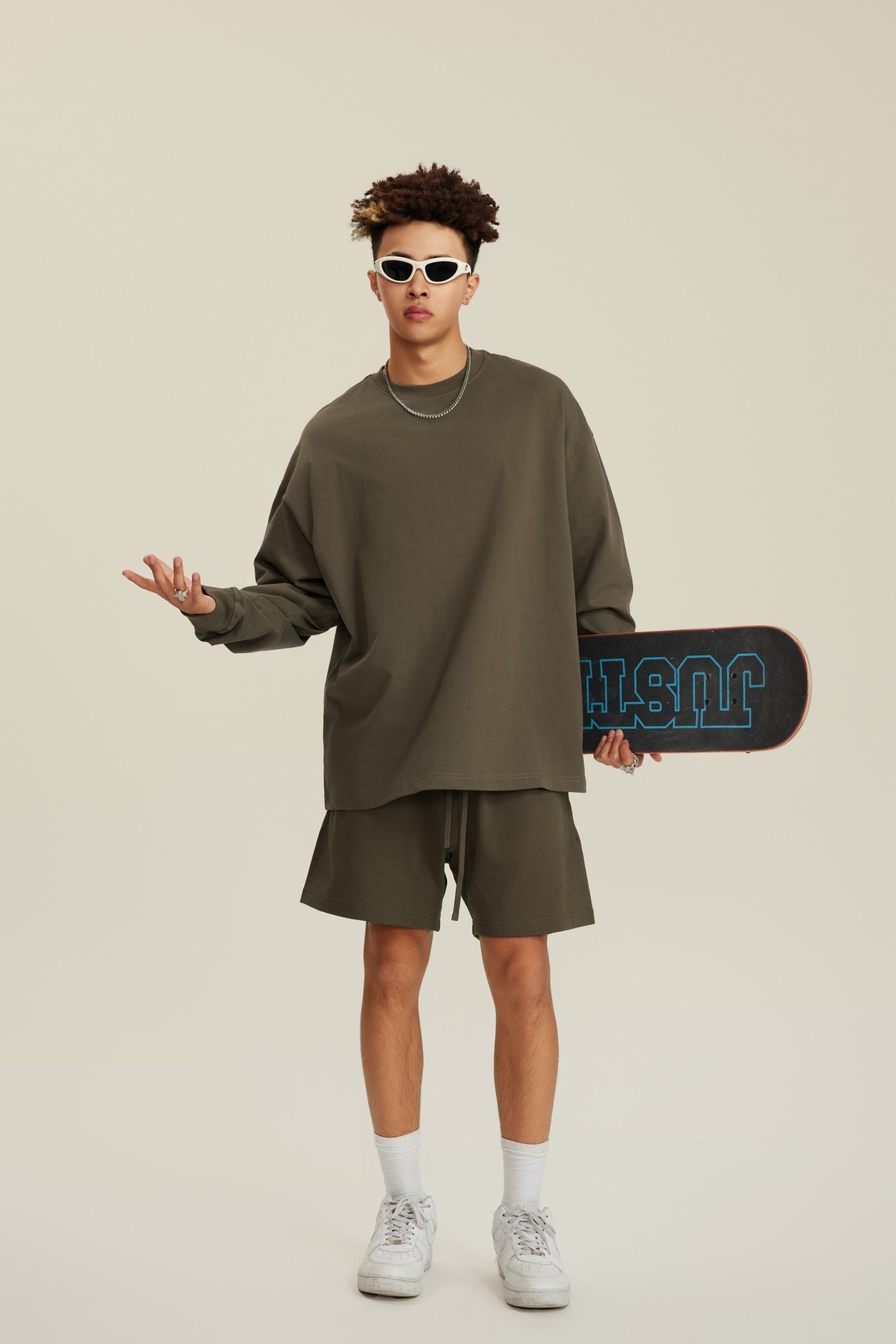 305GSM Unisex Premium Heavyweight Double-Yarn Plain Fabric Earth-Tone Basic Layering Long sleeve Tee