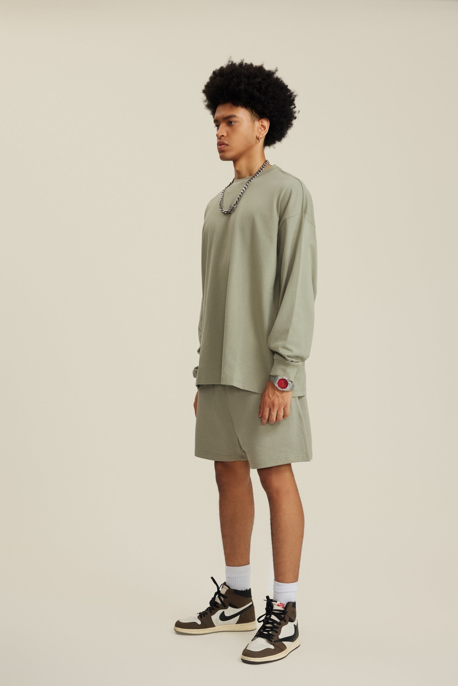 305GSM Unisex Premium Heavyweight Double-Yarn Plain Fabric Earth-Tone Basic Layering Long sleeve Tee