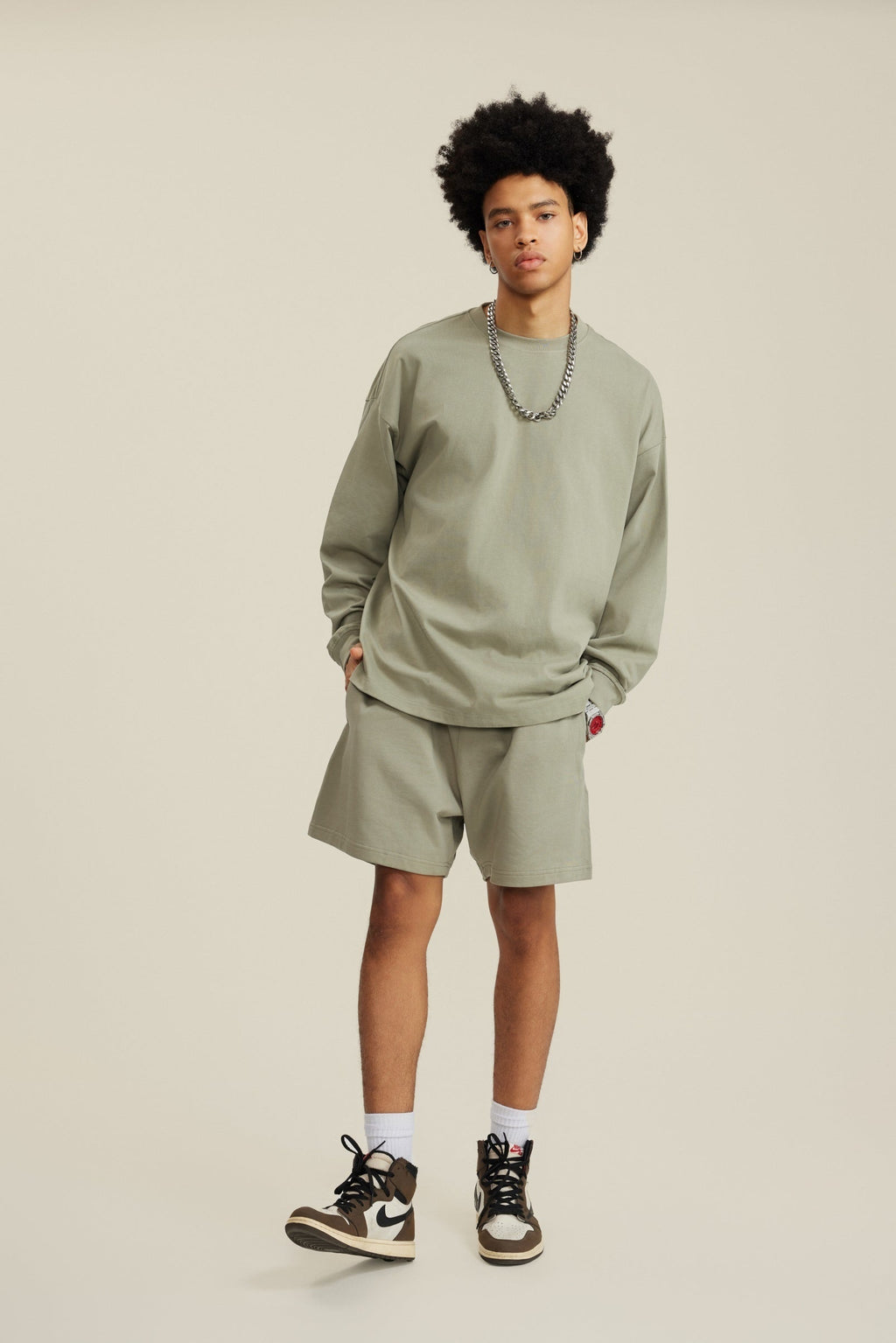 305GSM Unisex Premium Heavyweight Double-Yarn Plain Fabric Earth-Tone Basic Layering Long sleeve Tee