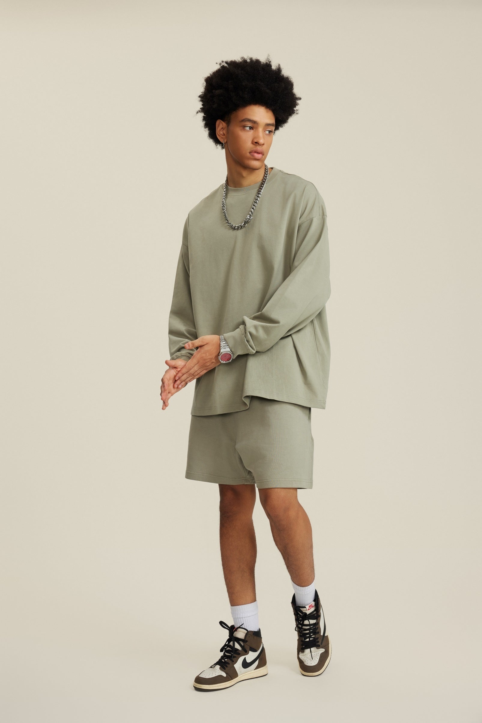 305GSM Unisex Premium Heavyweight Double-Yarn Plain Fabric Earth-Tone Basic Layering Long sleeve Tee
