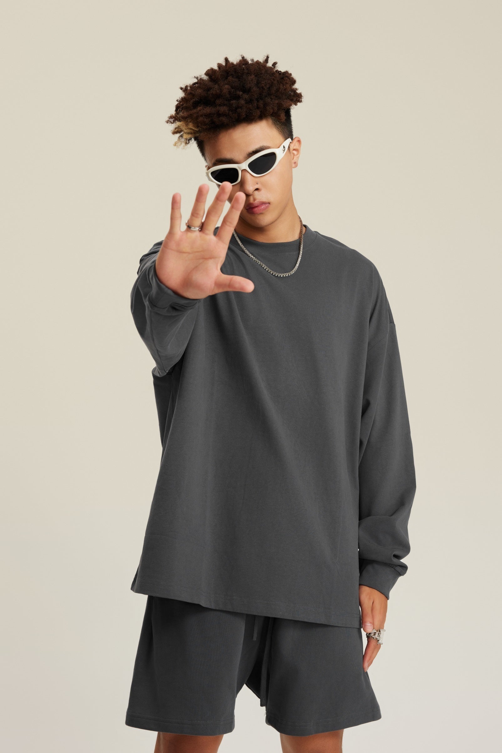 305GSM Unisex Premium Heavyweight Double-Yarn Plain Fabric Earth-Tone Basic Layering Long sleeve Tee