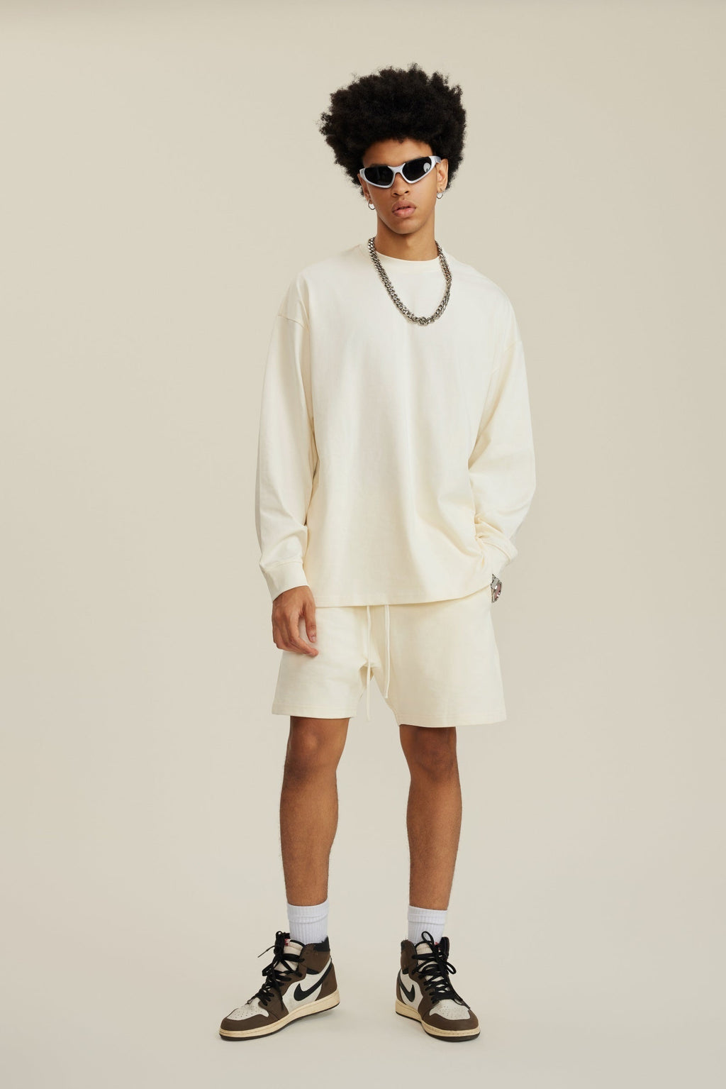 305GSM Unisex Premium Heavyweight Double-Yarn Plain Fabric Earth-Tone Basic Layering Long sleeve Tee