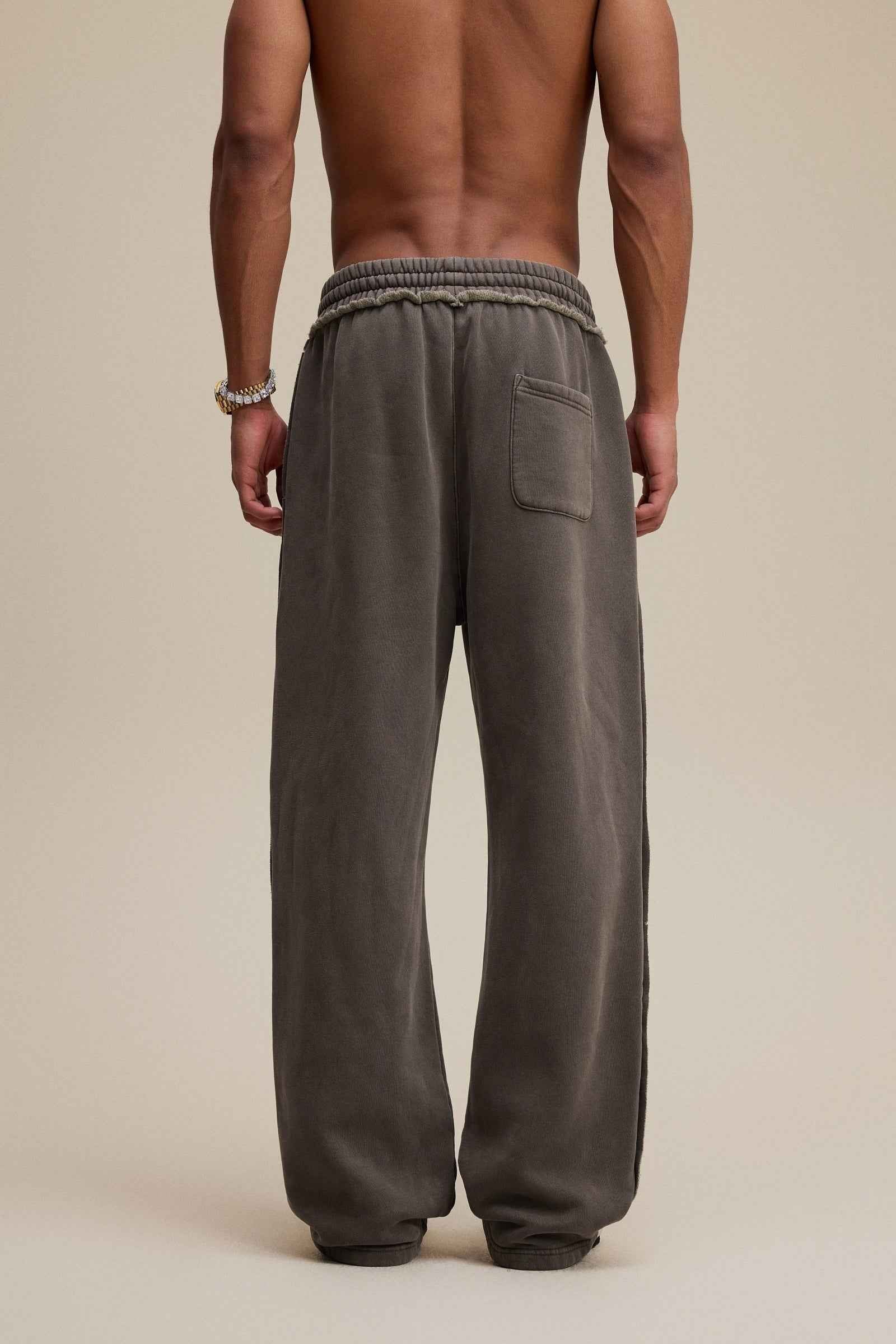 400GSM Men’s Raw-Edge Pigment-Wash Straight-Leg Pants