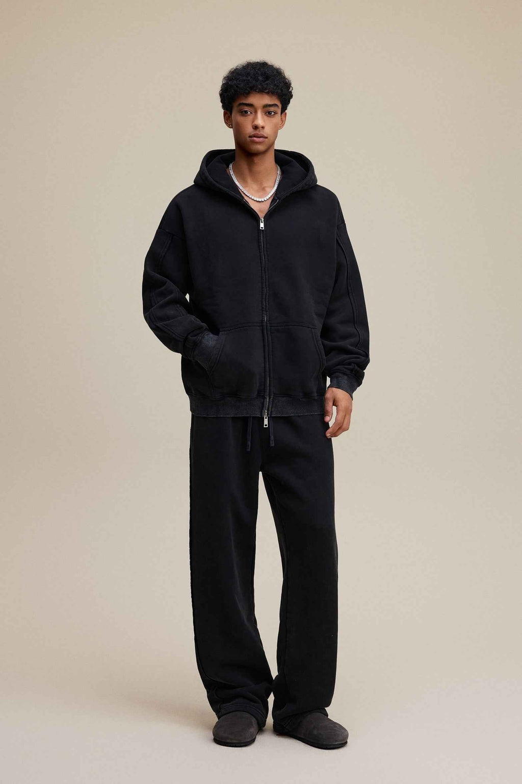 400GSM Men’s Raw-Edge Pigment-Wash Straight-Leg Pants