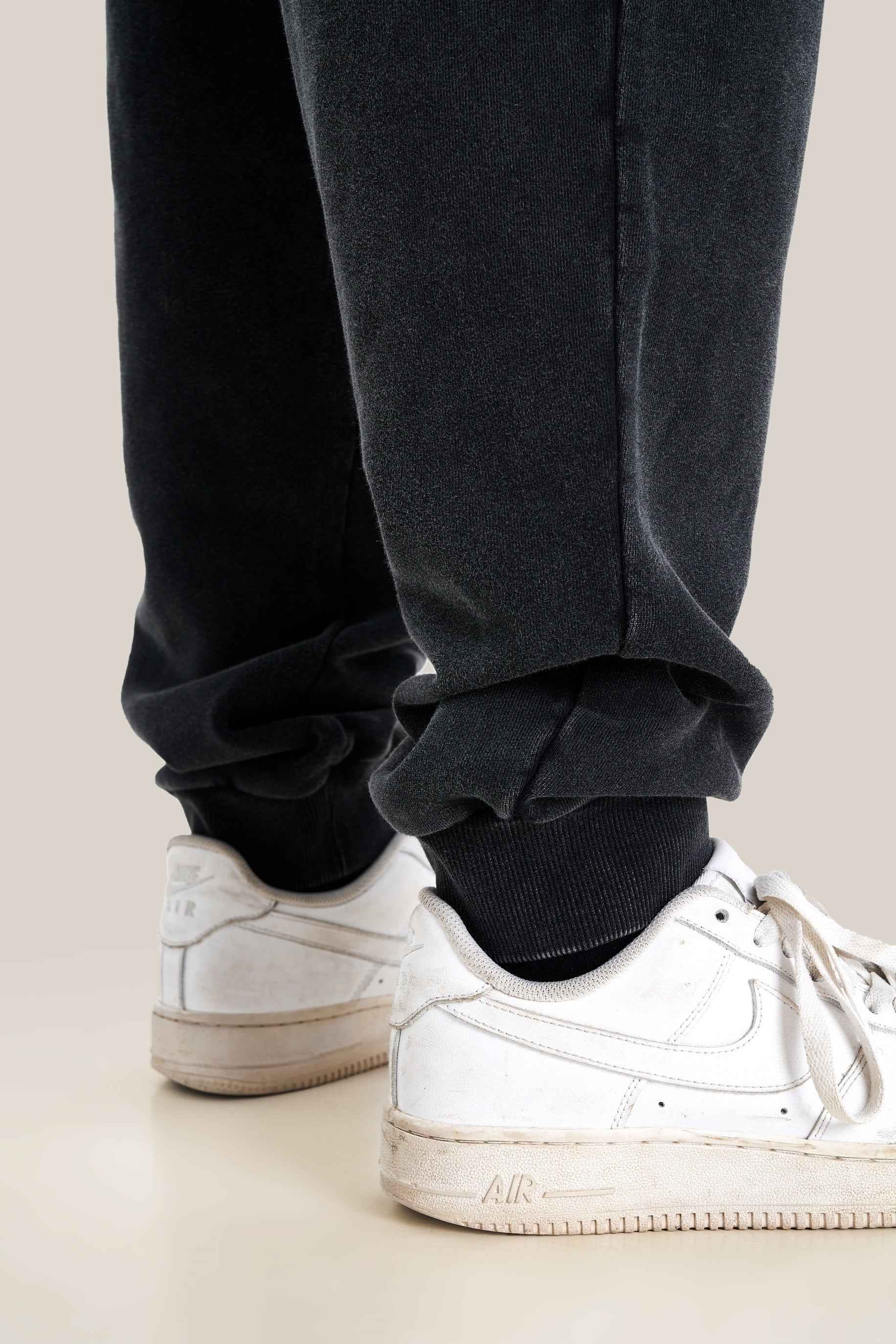 400GSM Men's Heavyweight Snow-Washed Ribbed-Cuff Jogger Pants