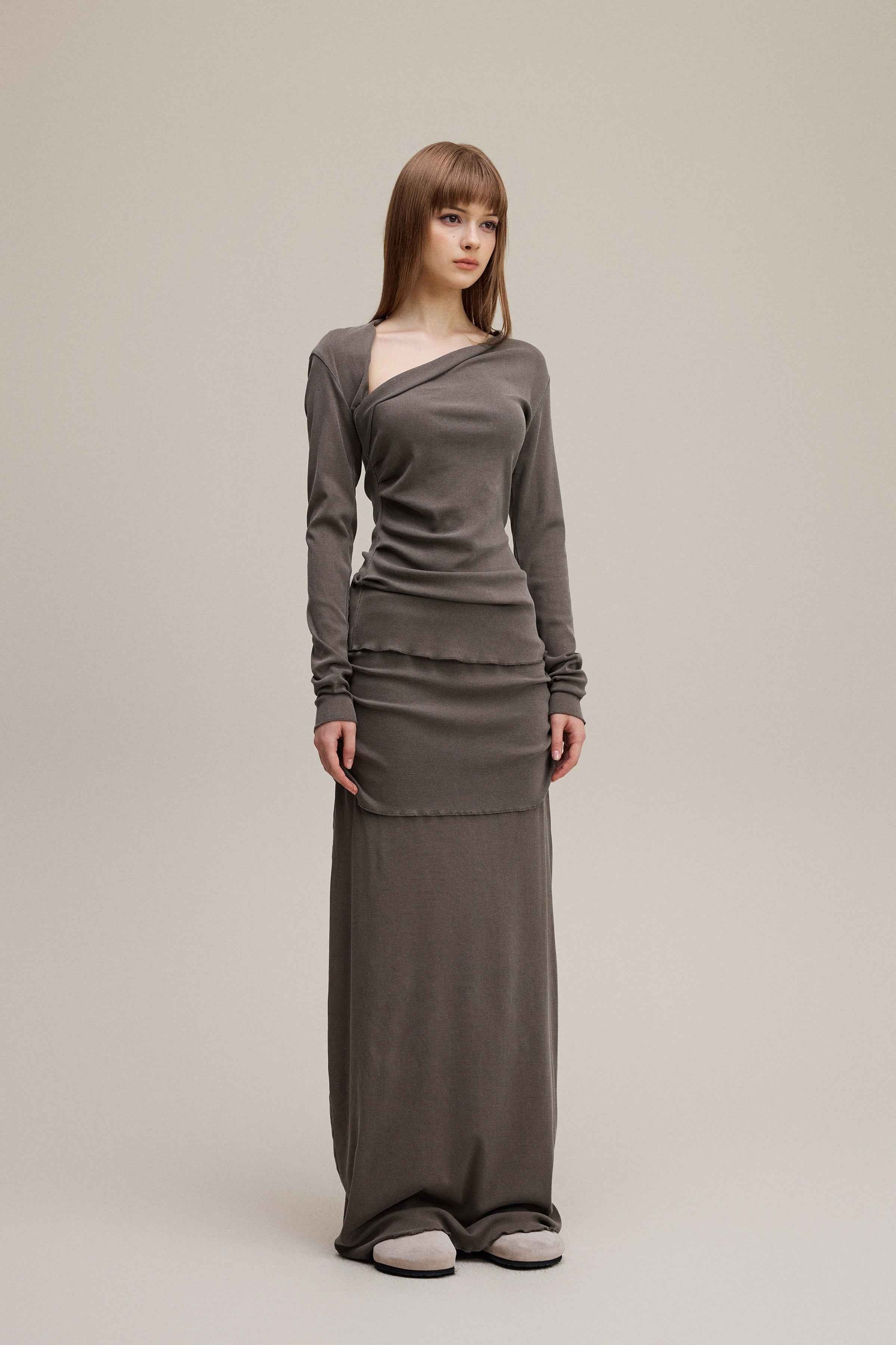 275GSM Women's Slim-Fit Asymmetrical Shoulder Pigment-Wash Long-Sleeve T-shirt