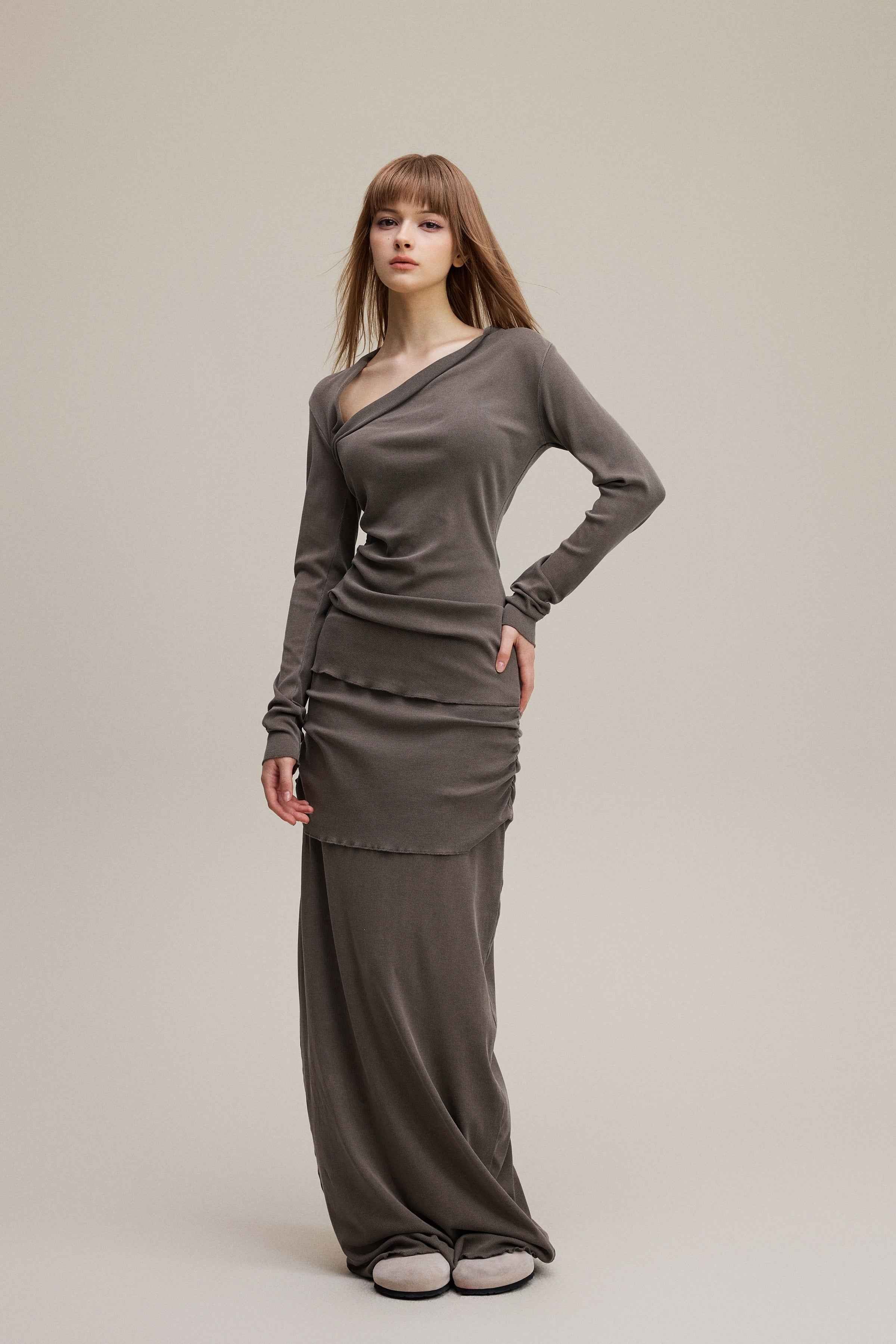 275GSM Women's Slim-Fit Asymmetrical Shoulder Pigment-Wash Long-Sleeve T-shirt