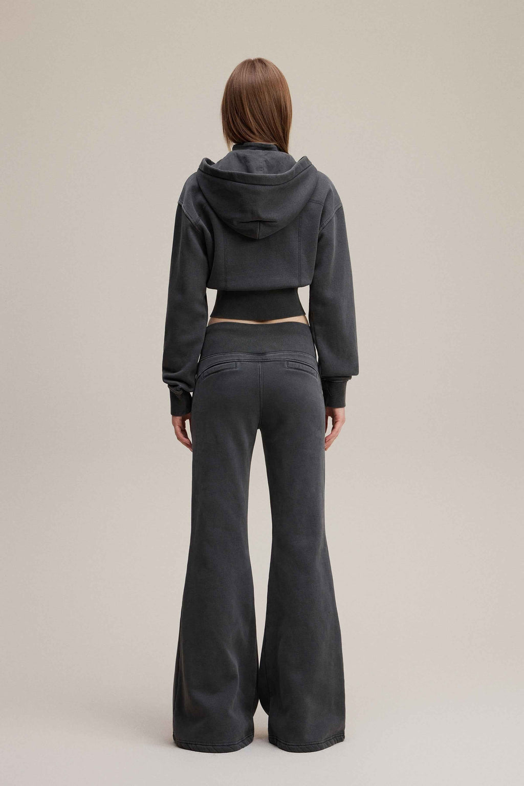 400GSM Women’s Outdoor Slim-Fit Pigment-Wash Sweatshirt