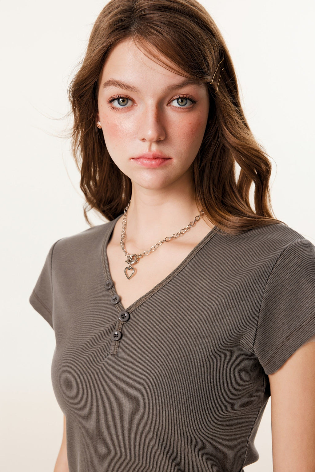 275GSM Women's V-Neck Ski-Inspired Distressed-Wash T-shirt