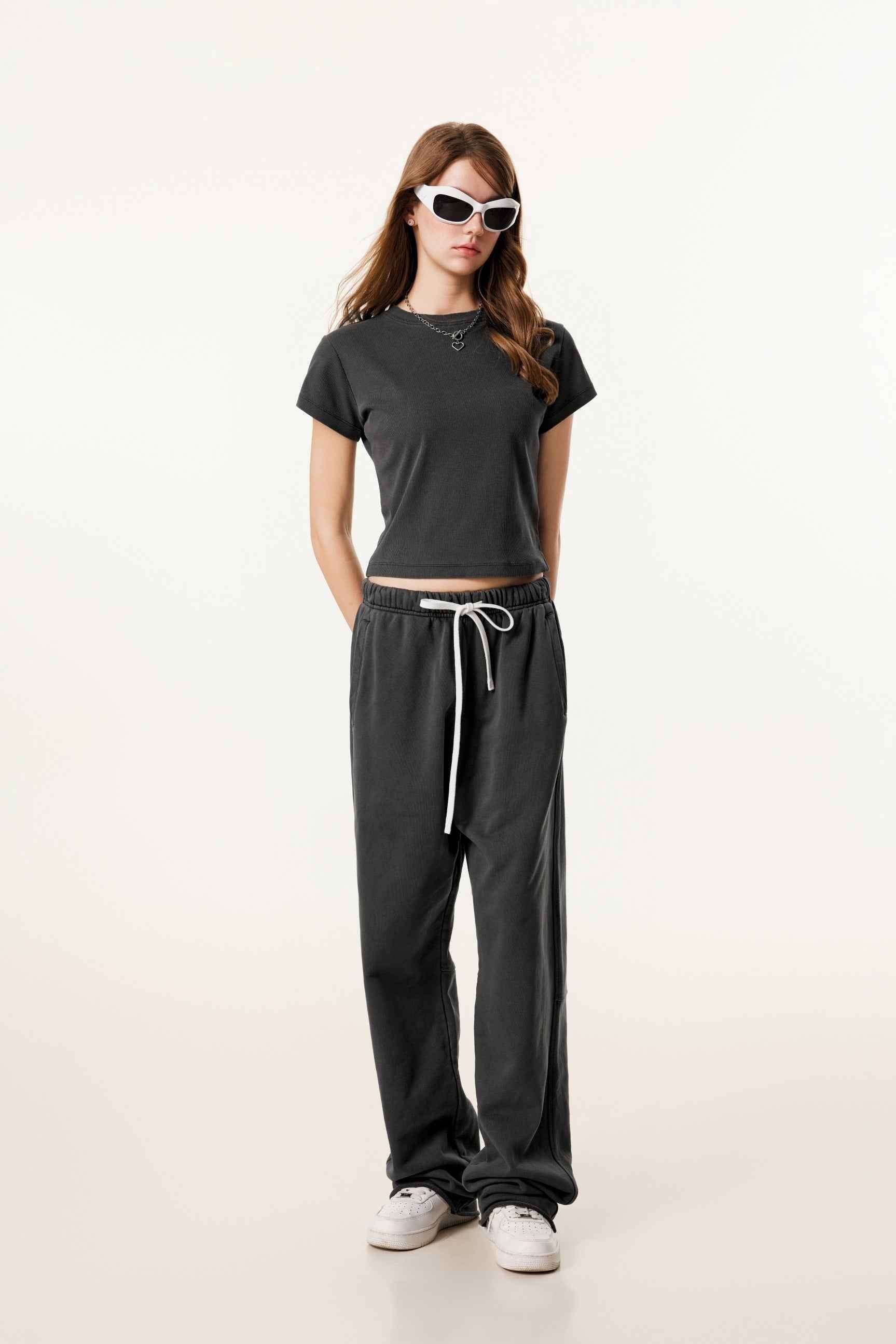 Women’s Figure-Flattering Straight Shoulder T-shirt