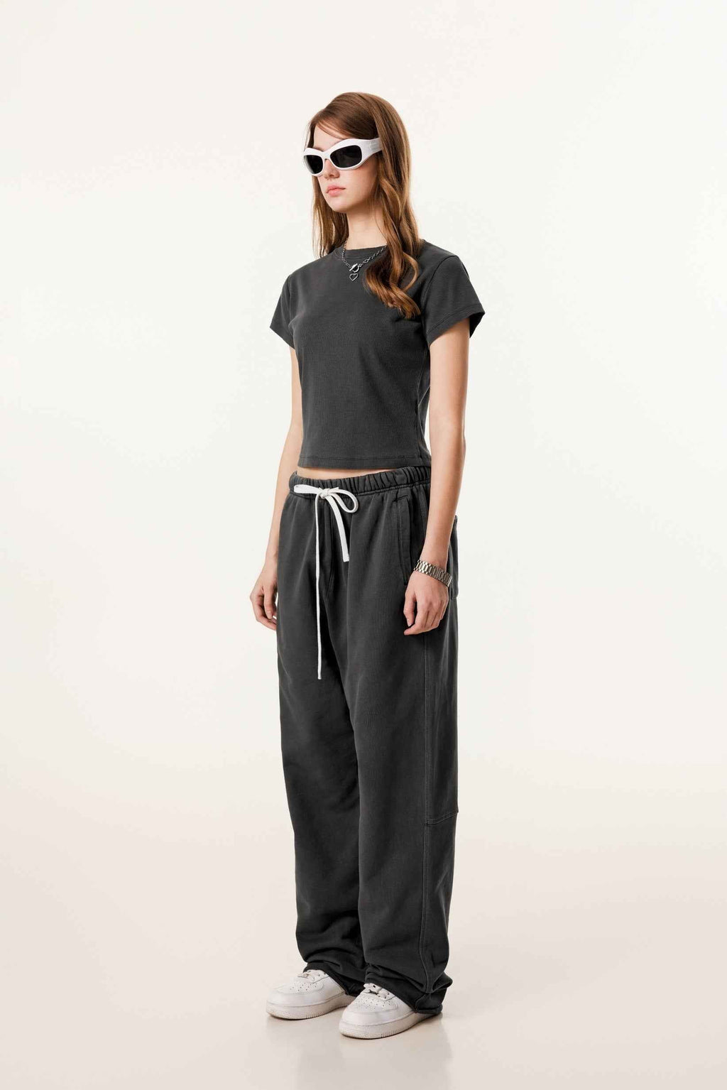 Women’s Figure-Flattering Straight Shoulder T-shirt