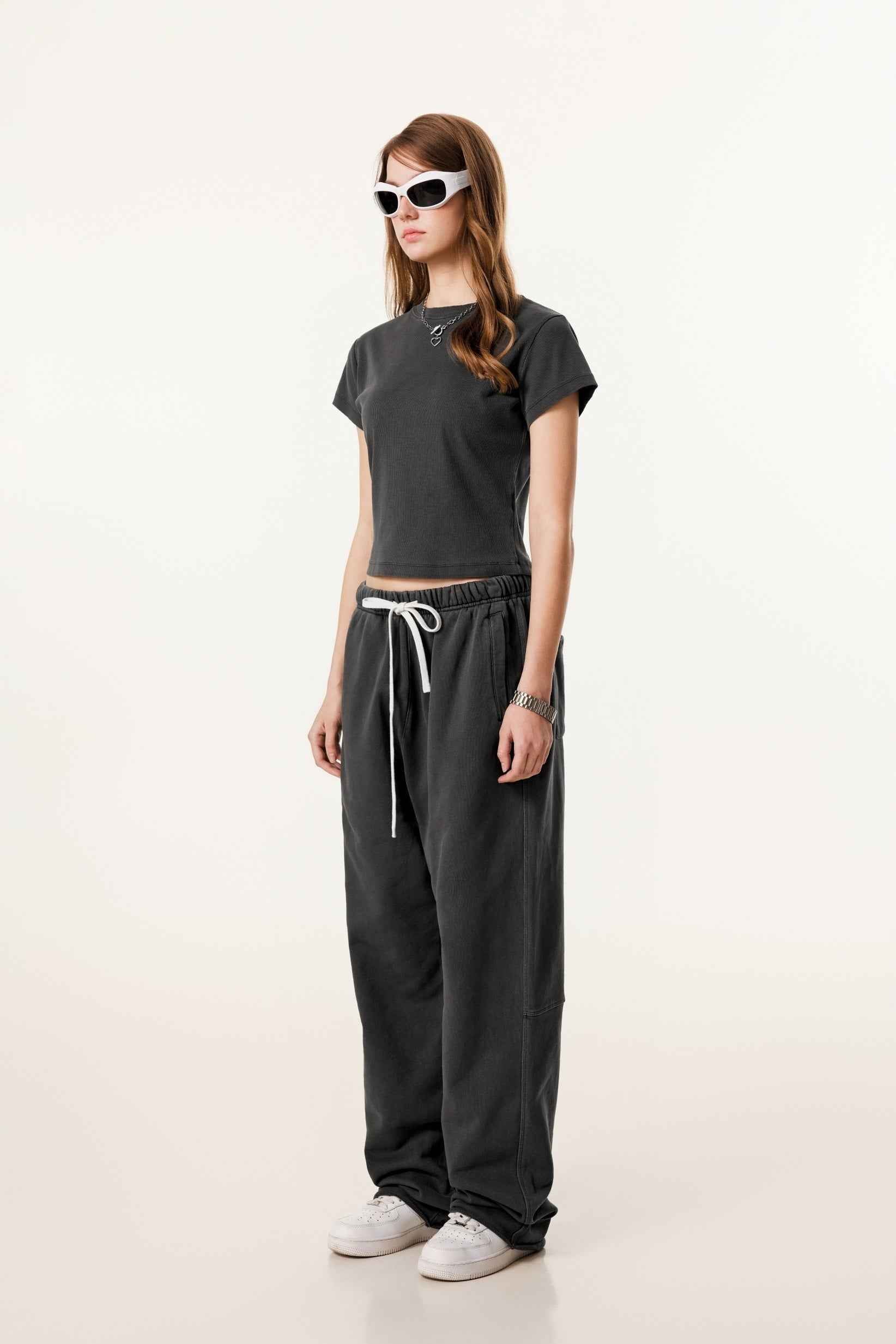 Women’s Figure-Flattering Straight Shoulder T-shirt