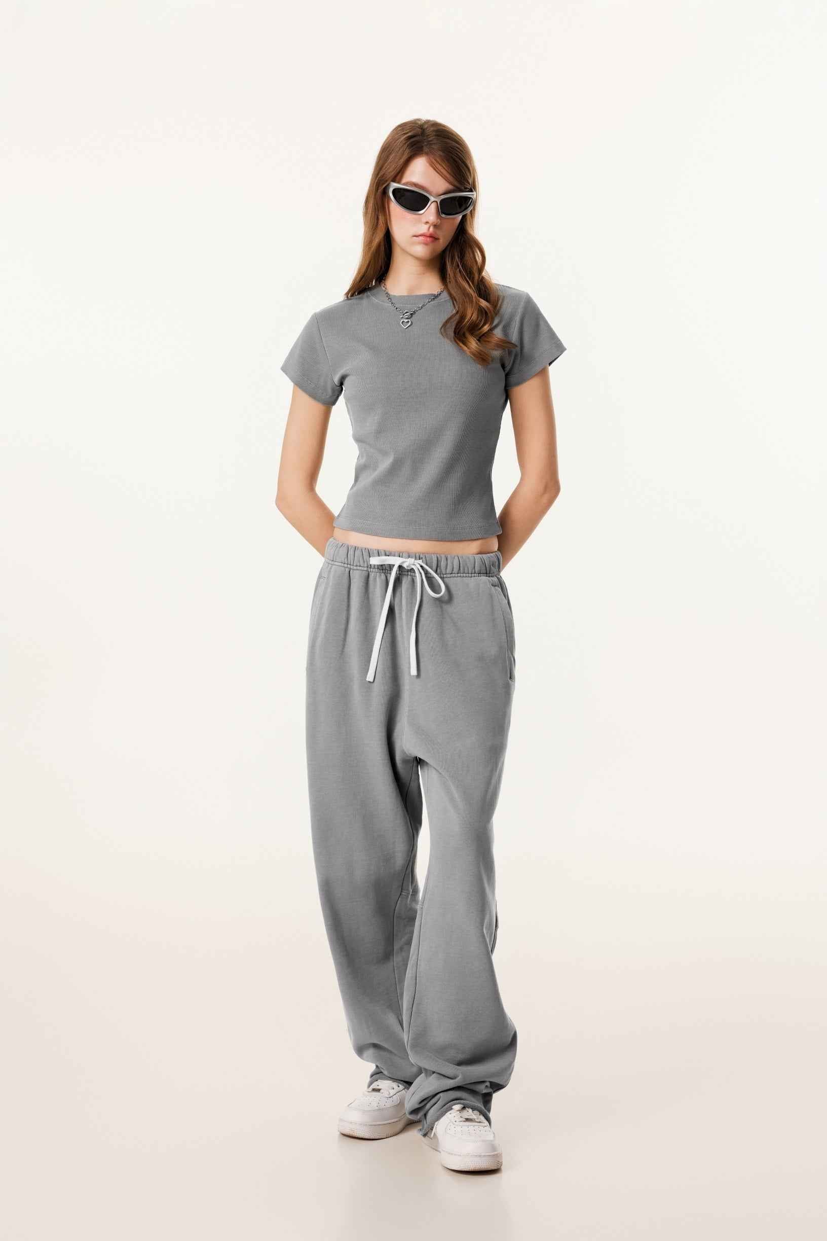 Women’s Figure-Flattering Straight Shoulder T-shirt