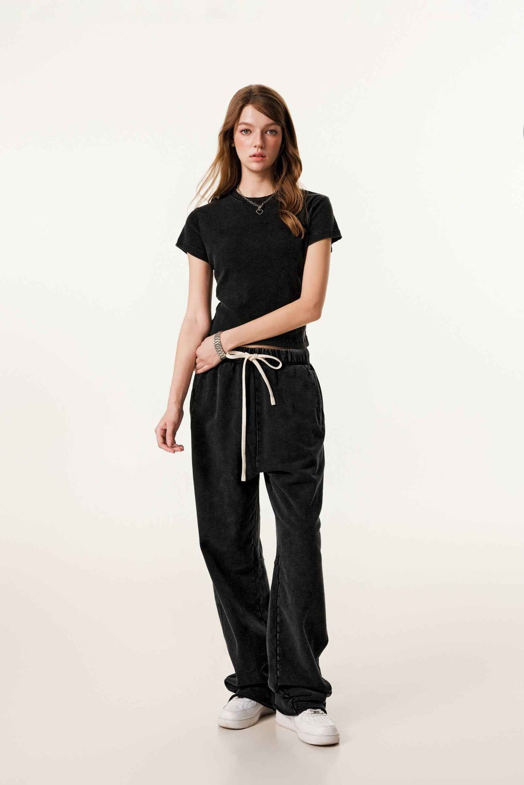 Women’s Figure-Flattering Straight Shoulder T-shirt