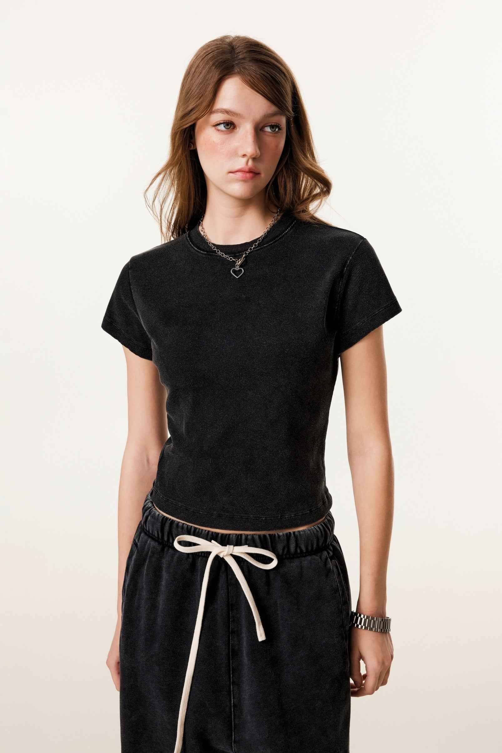 Women’s Figure-Flattering Straight Shoulder T-shirt
