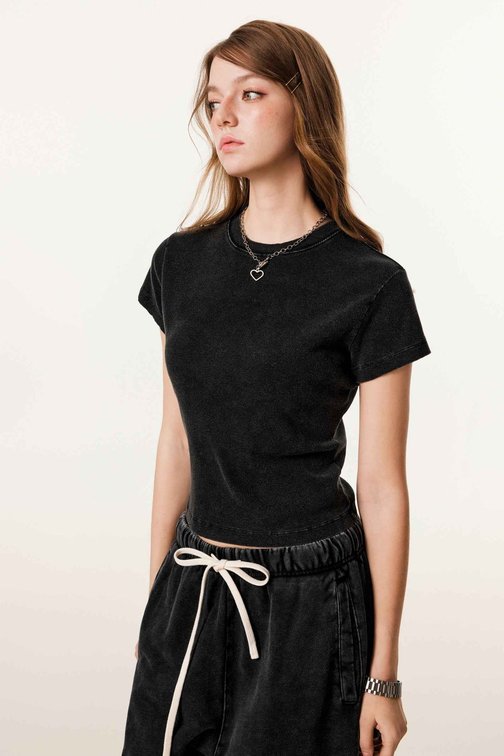 Women’s Figure-Flattering Straight Shoulder T-shirt