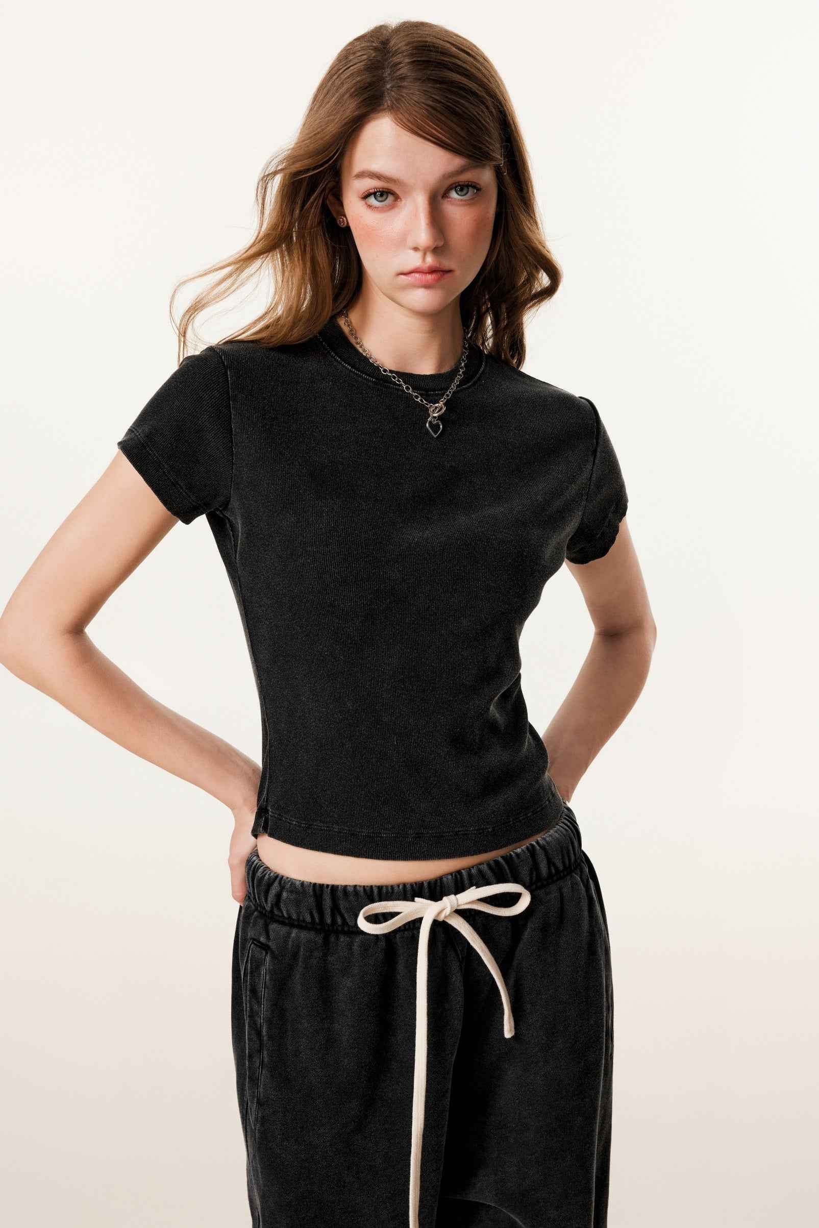 Women’s Figure-Flattering Straight Shoulder T-shirt