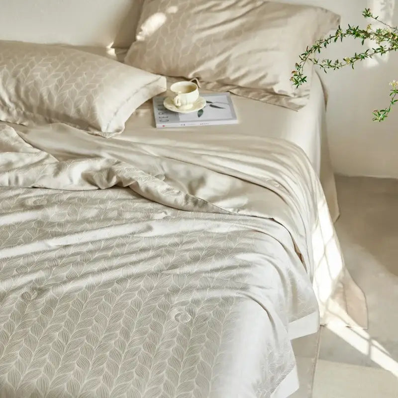 Lavender jacquard quilt set – bedroom light luxury cooling bedding