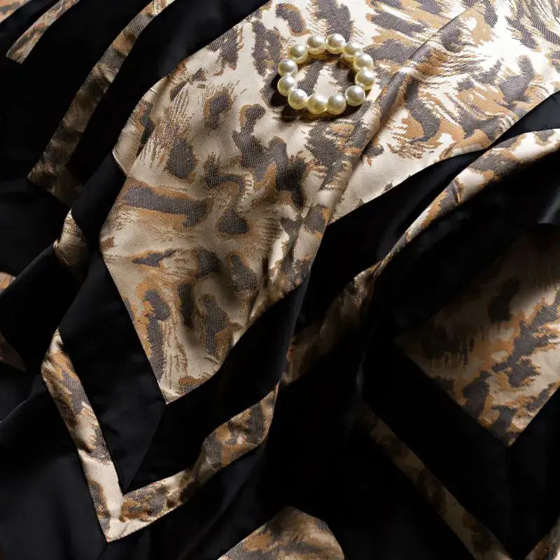 Leopard jacquard black & gold lyocell cotton bedding set bedroom