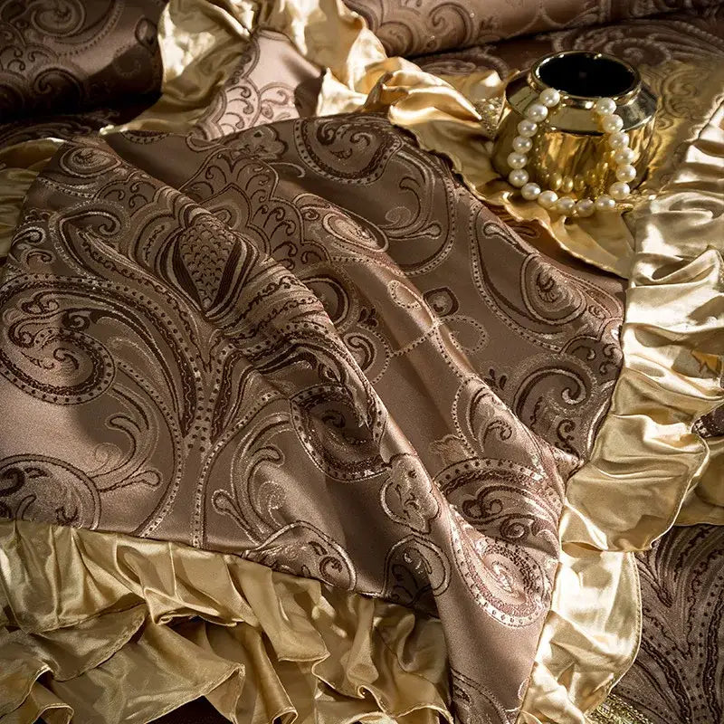 Luxurious gold & burgundy 200s embroidery egyptian cotton bedding set bedroom