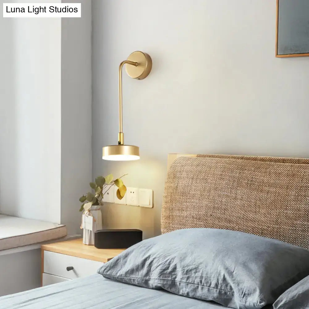 Minimalist gold metal led sconce wall mounted lamp for bedroom