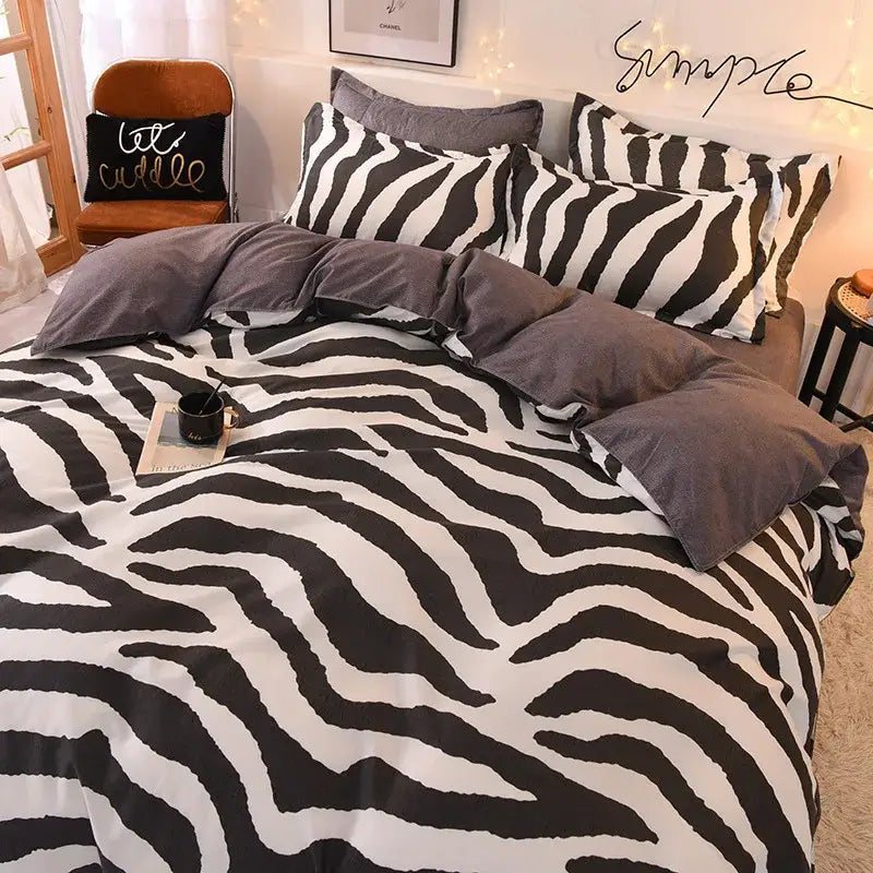 Mint green & white ginkgo leaf cartoon print bedding set bedroom