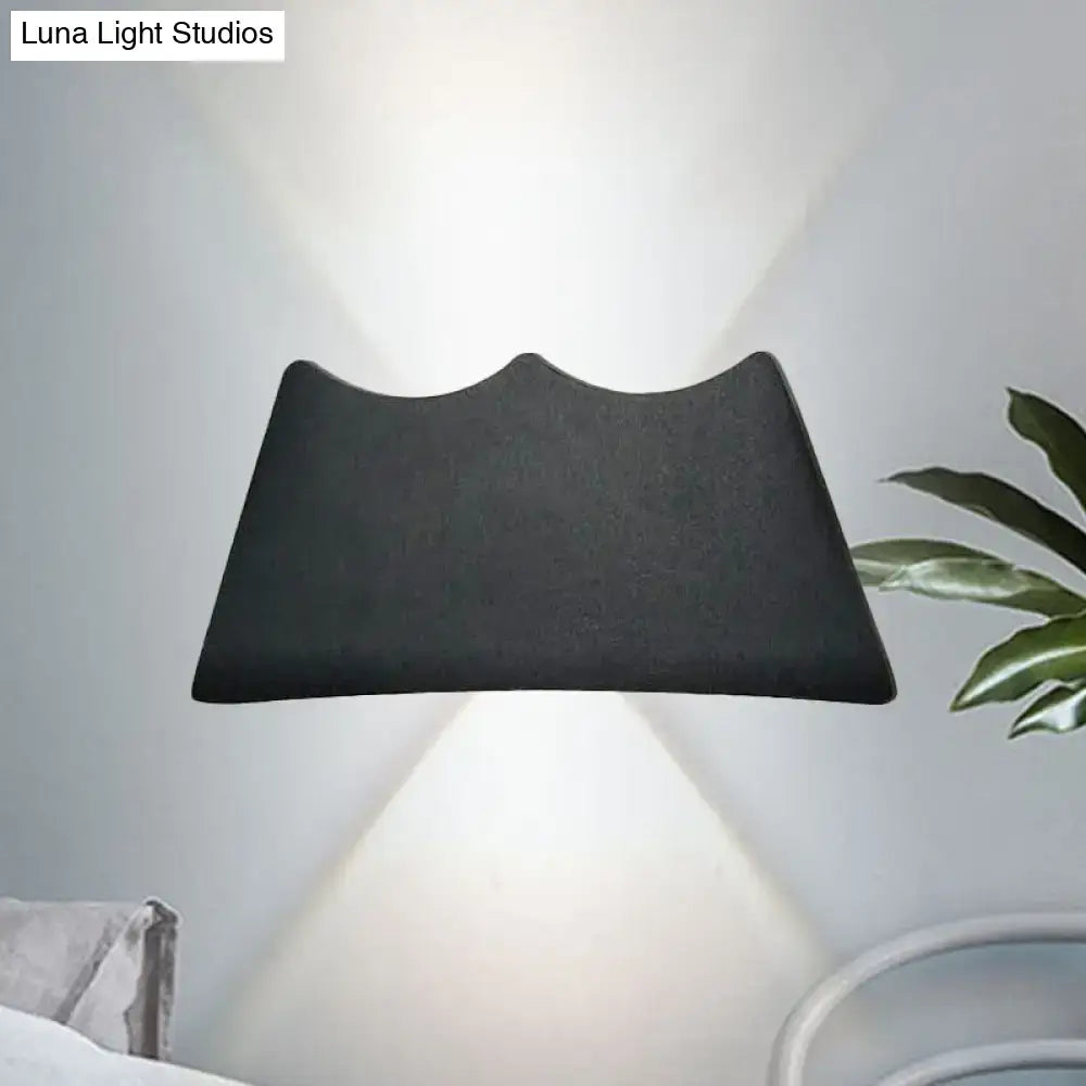 Modern black and silver led wall sconce bedroom light 110v-120v
