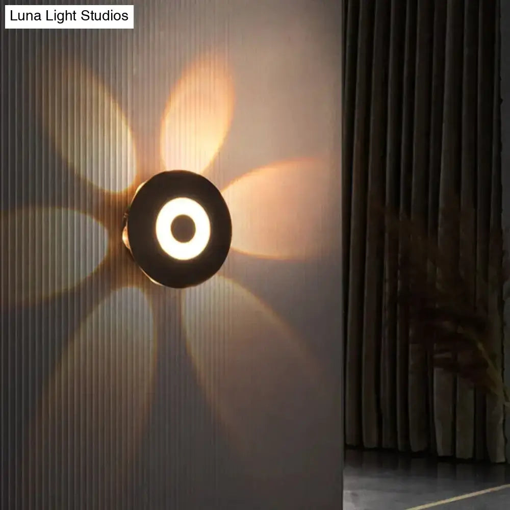 Modern black circular led outdoor wall sconce garden light