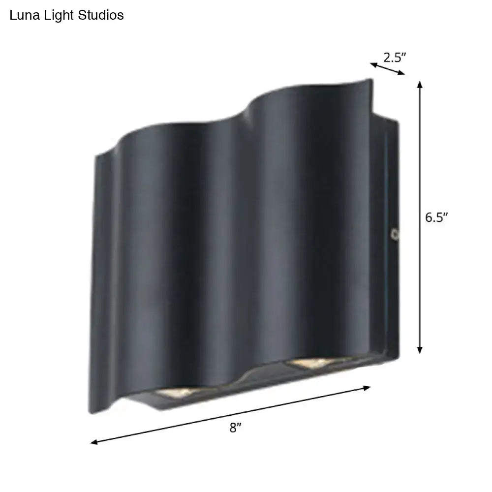 Modern black wavy metal shade wall light – patio warm white light