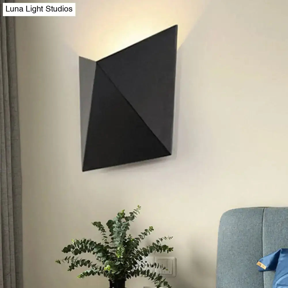 Modern geometric black metal wall sconce for bedroom led wall lamp