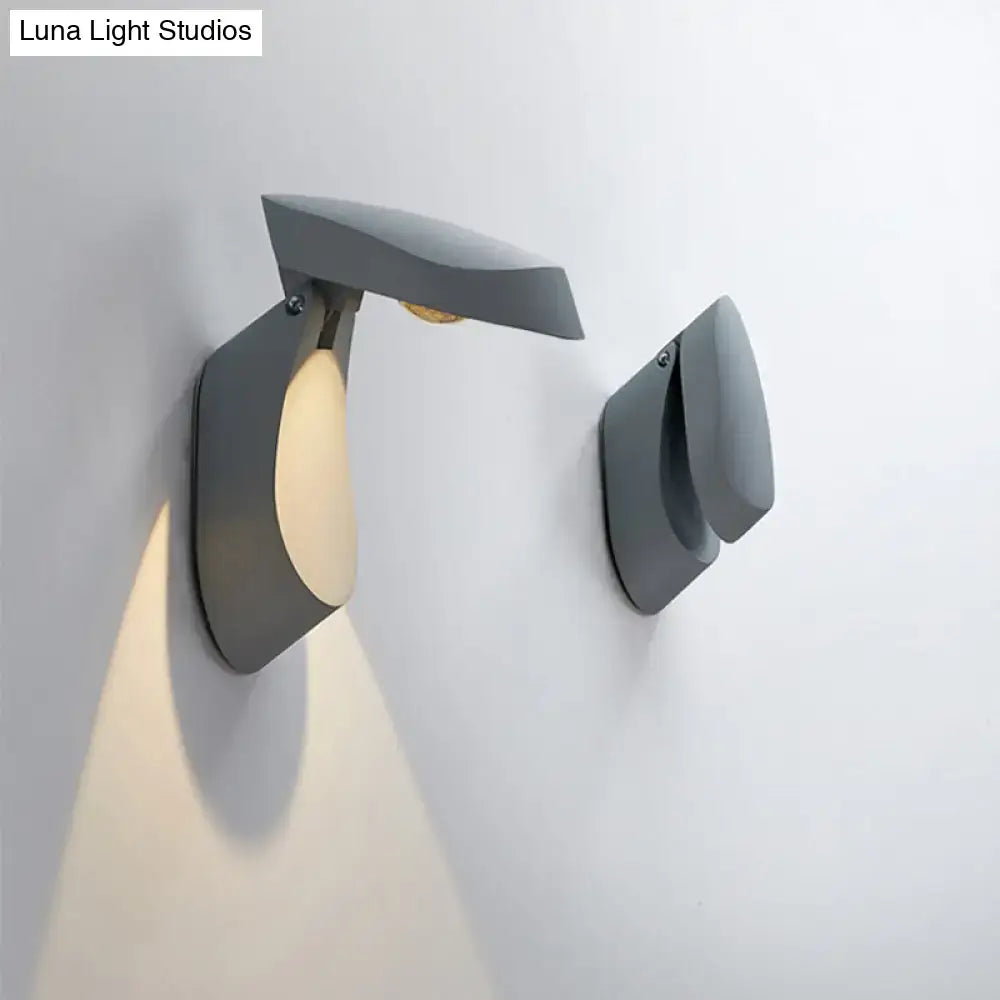 Modern gold metal wall light bedside fixture for bedroom