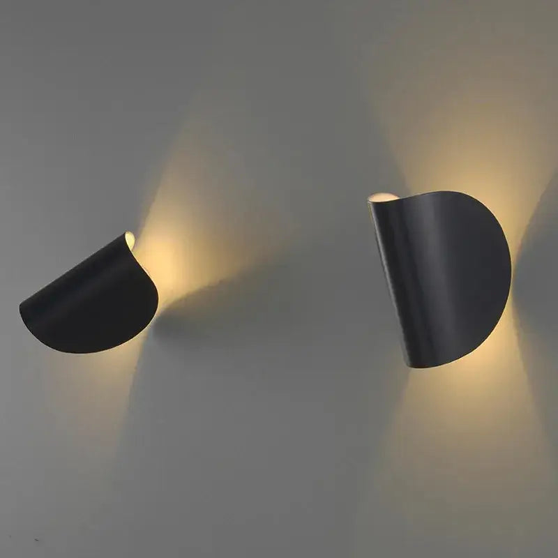 Modern minimalist art decor rotating wall lamp bedroom sconce