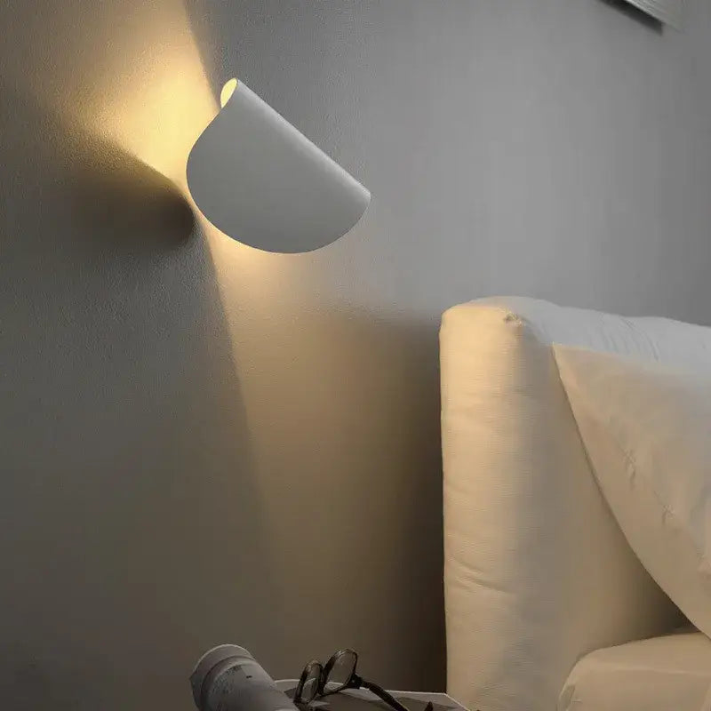Modern minimalist art decor rotating wall lamp bedroom sconce